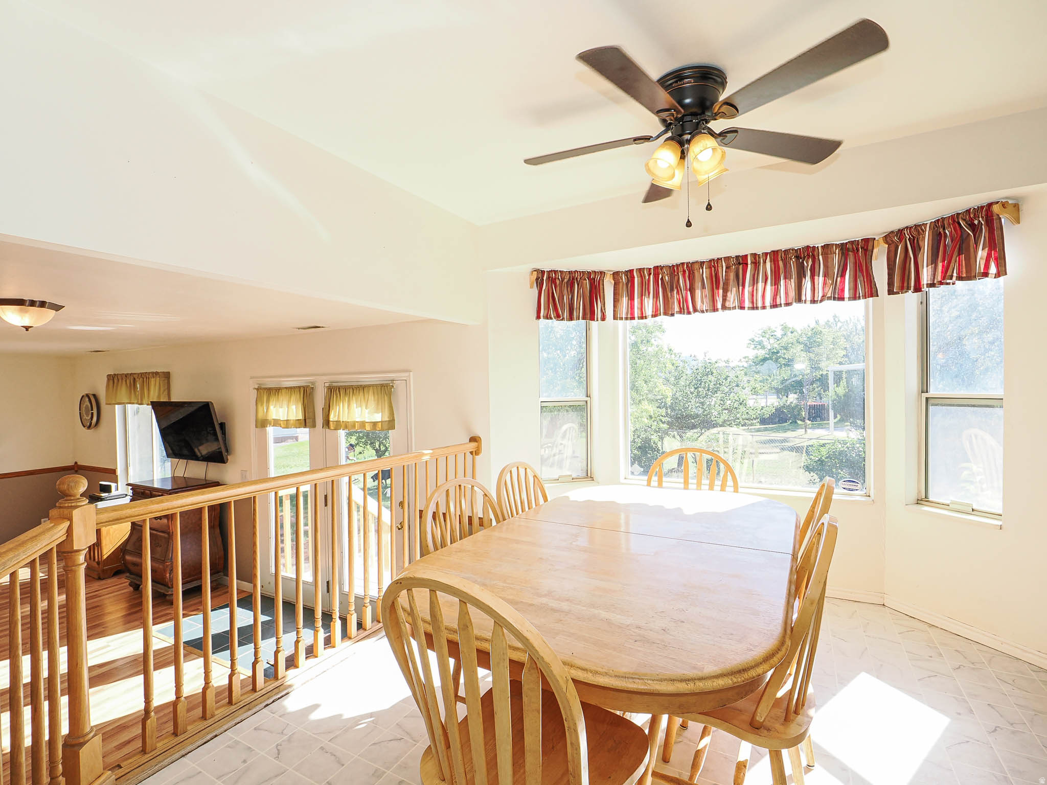 APPLE FARMS - Residential
