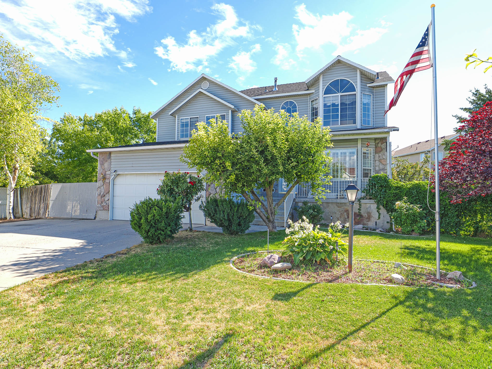 APPLE FARMS - Residential