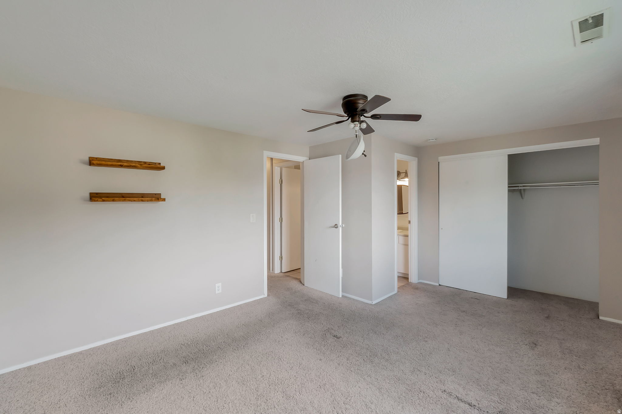 BARRINGTON PARK - Residential
