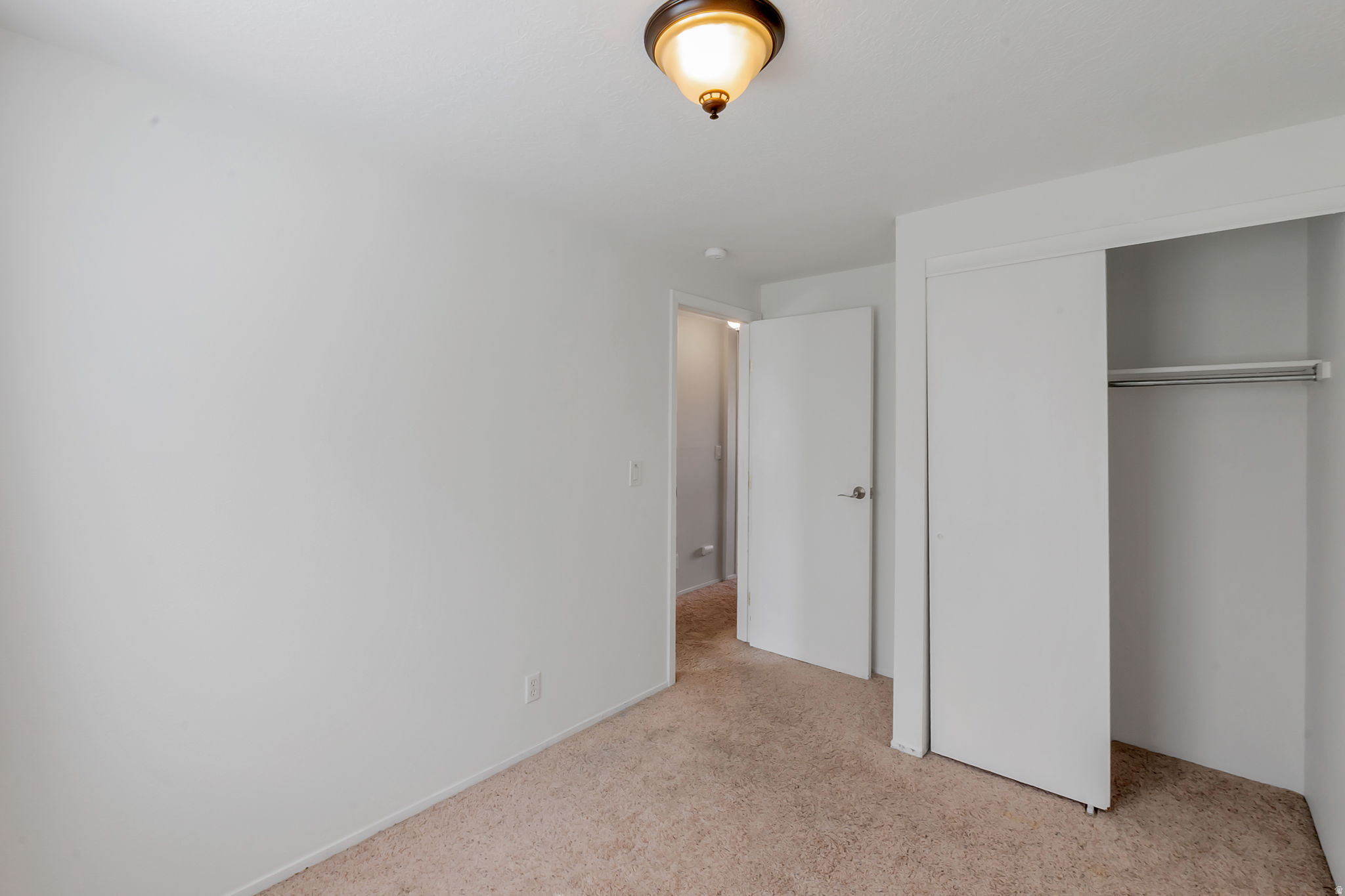 BARRINGTON PARK - Residential