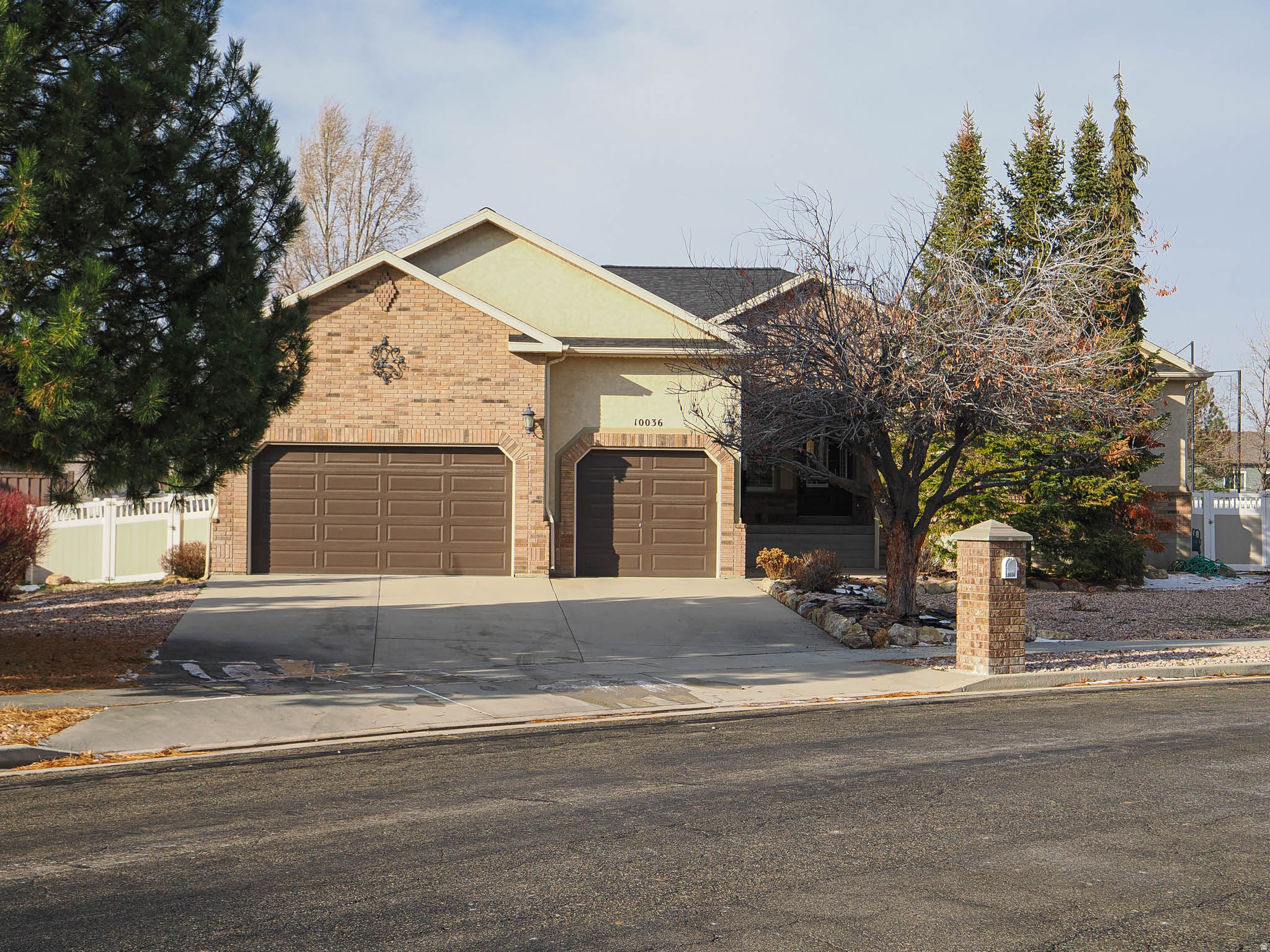 SOUTH RIDGE FAIRWAYS - Residential