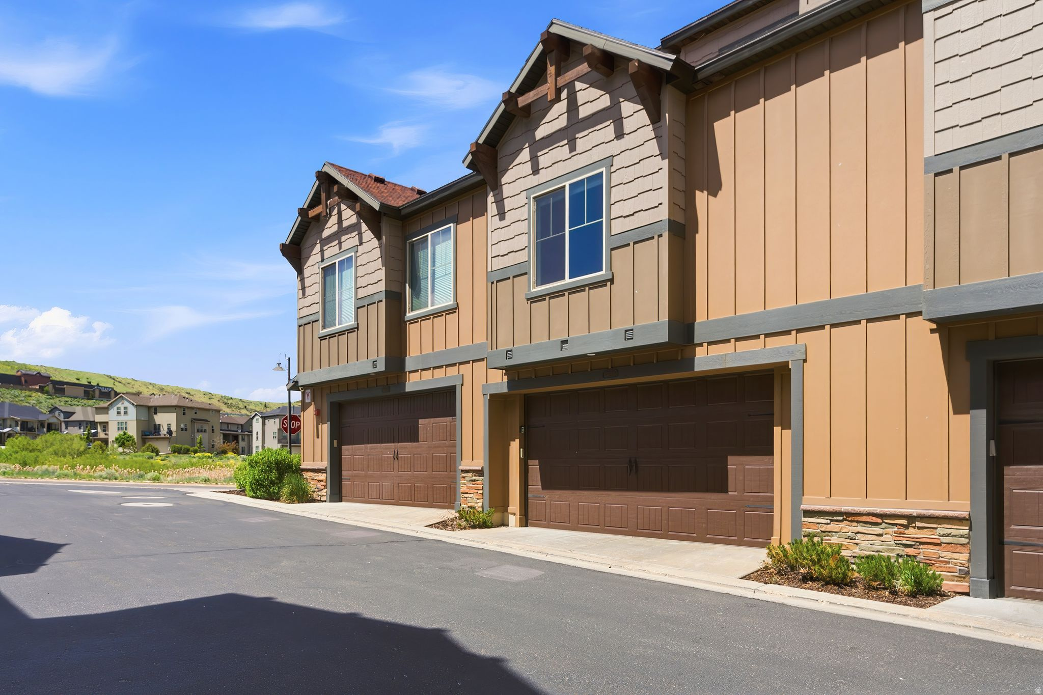 PARKS EDGE - Residential