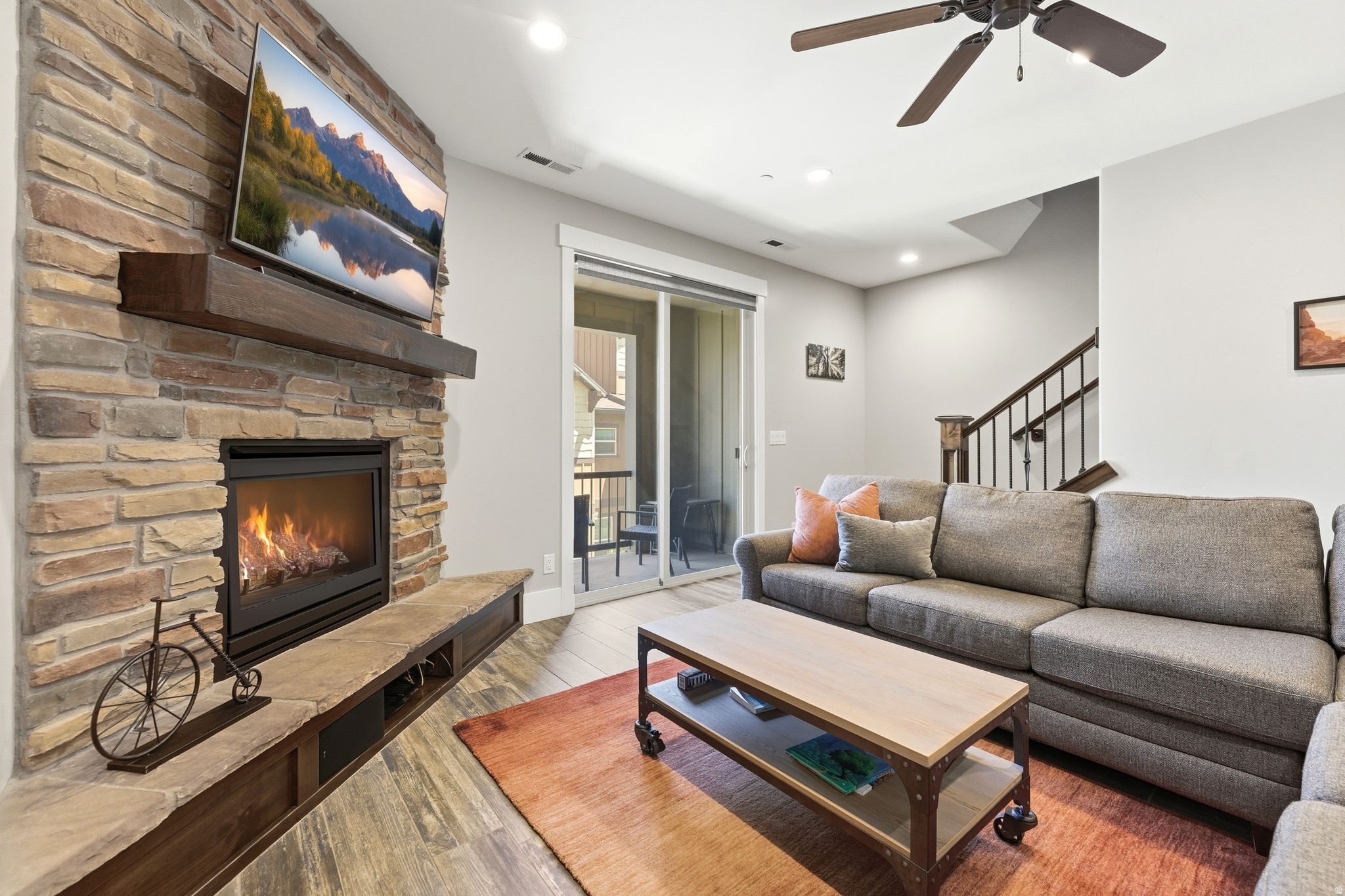 PARKS EDGE - Residential
