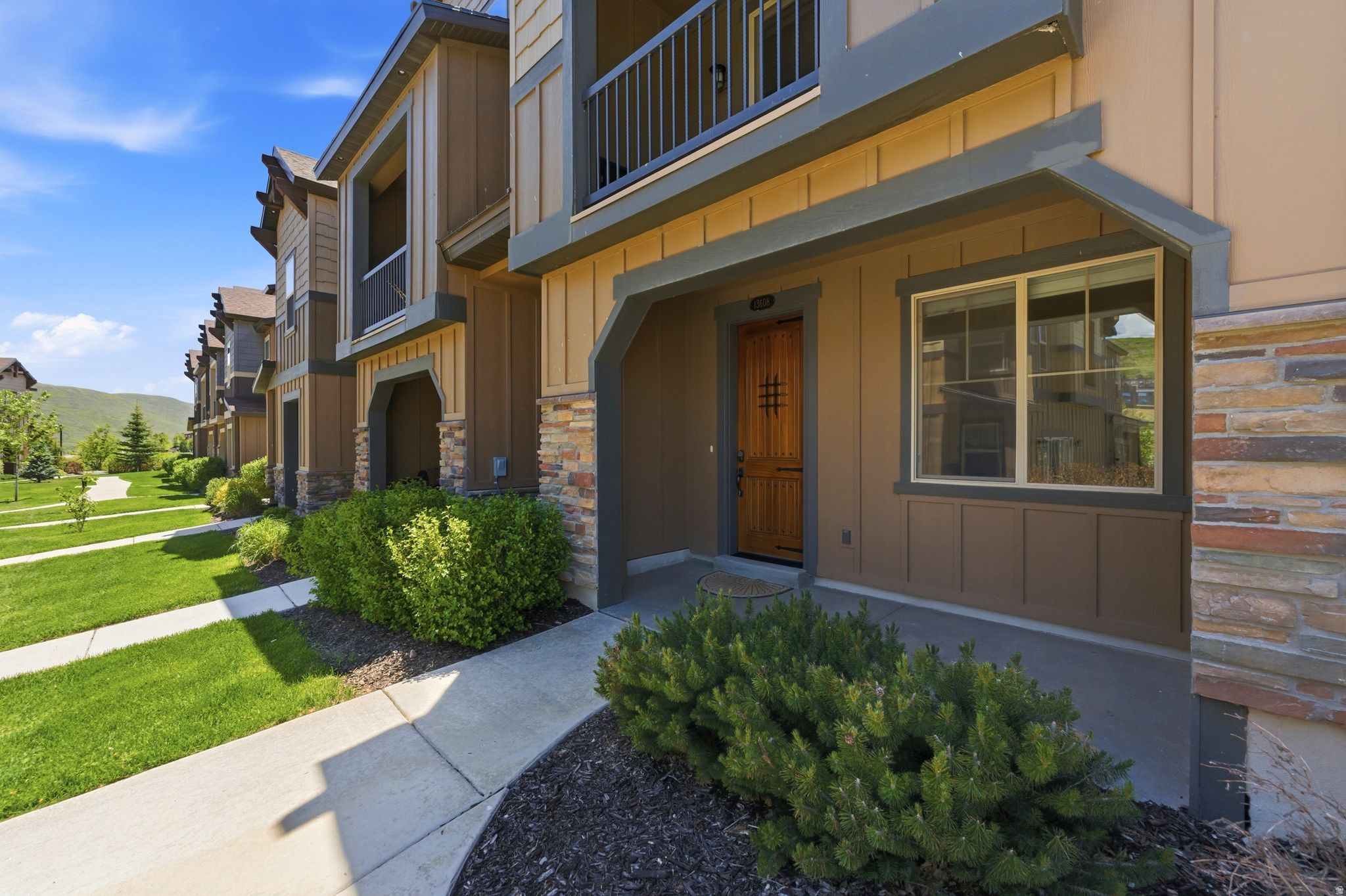 PARKS EDGE - Residential