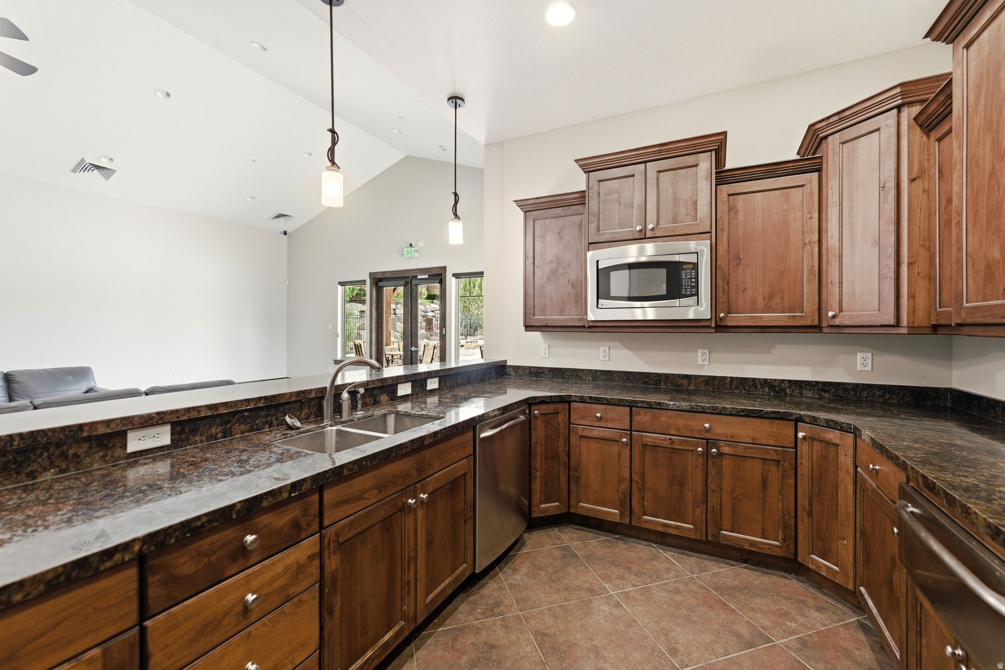 PARKS EDGE - Residential