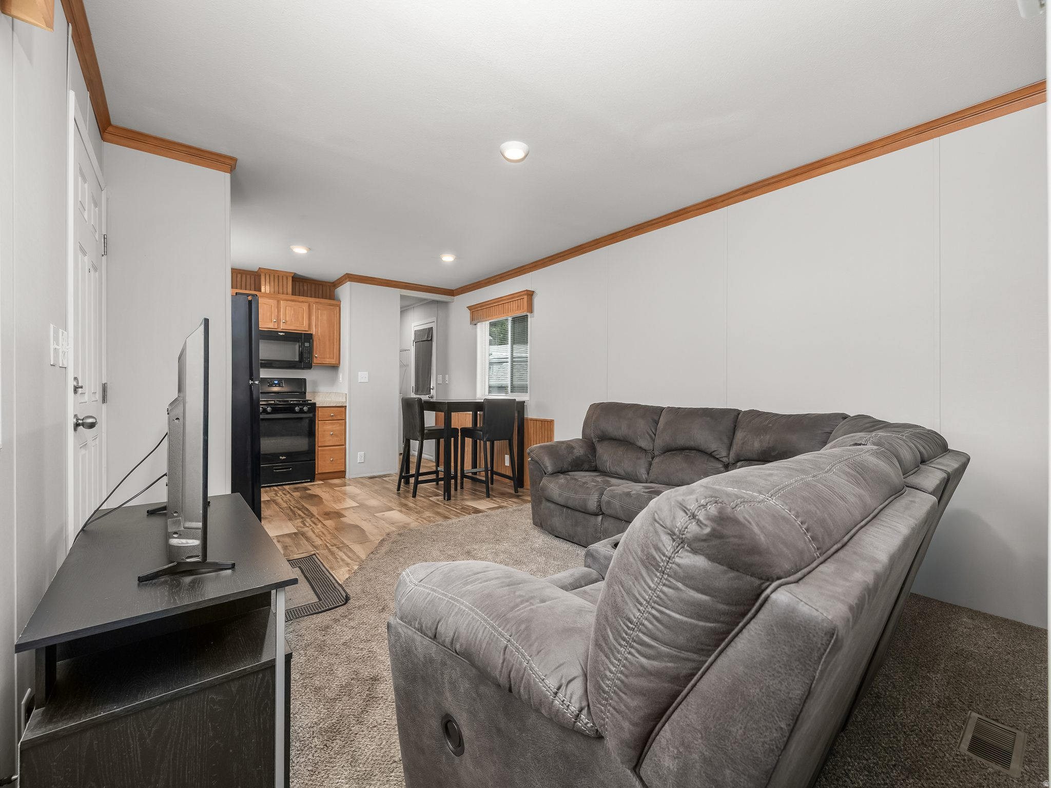 SOUTH WILLOW - Residential