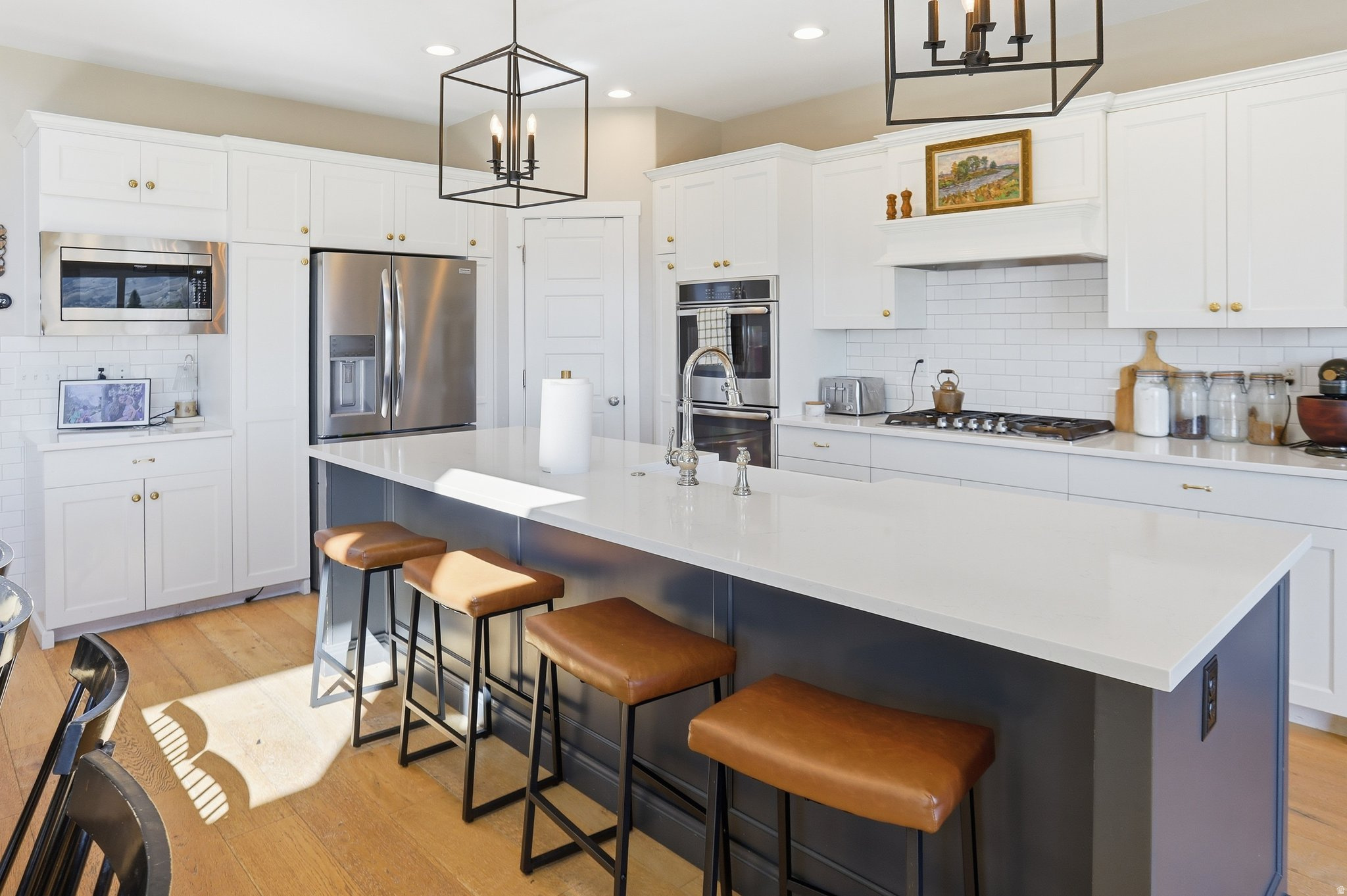 MAHOGANY RIDGE - Residential