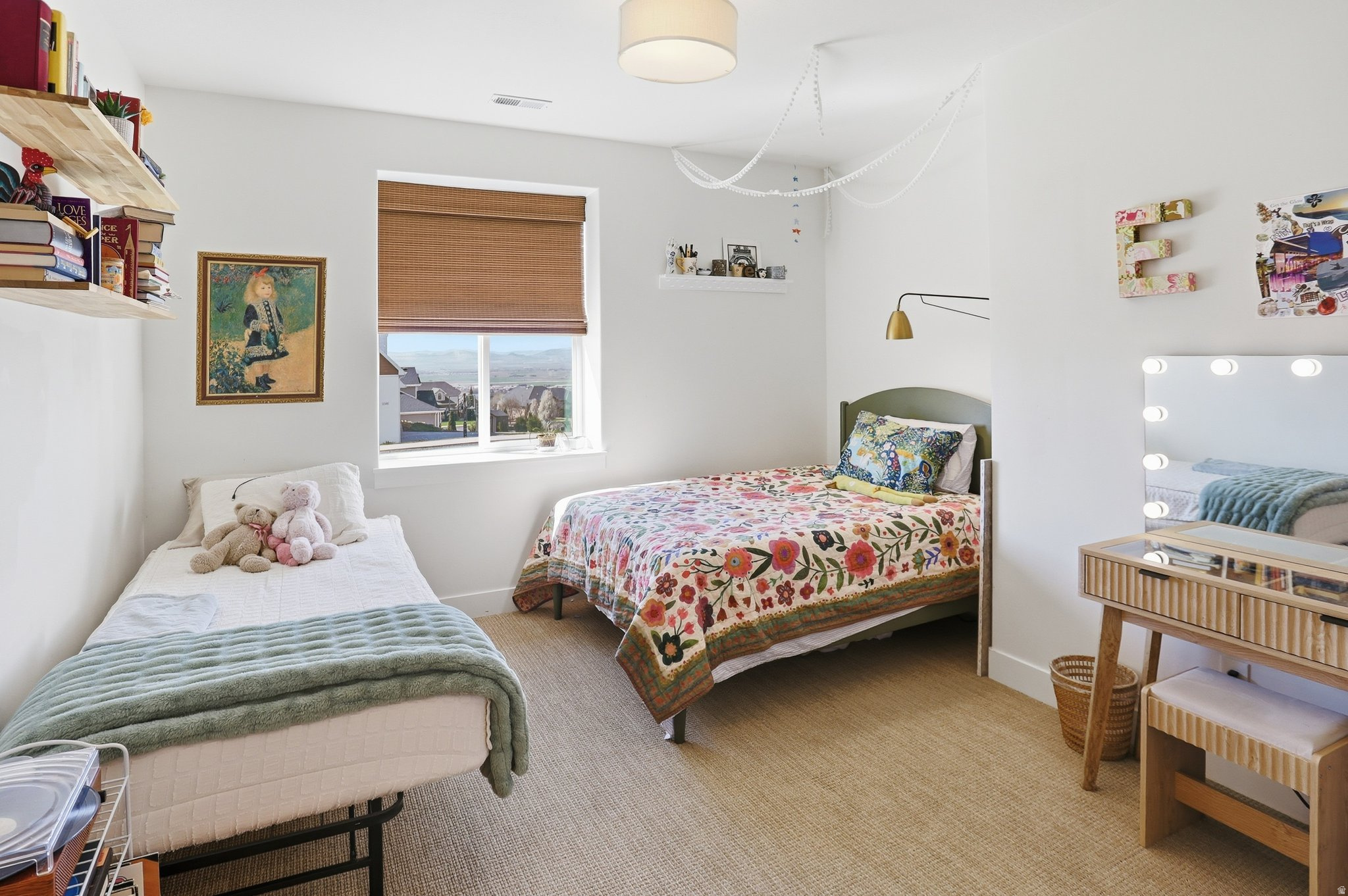 MAHOGANY RIDGE - Residential
