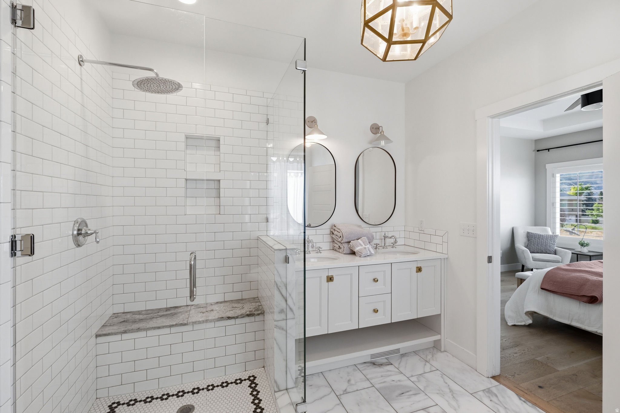 MAHOGANY RIDGE - Residential
