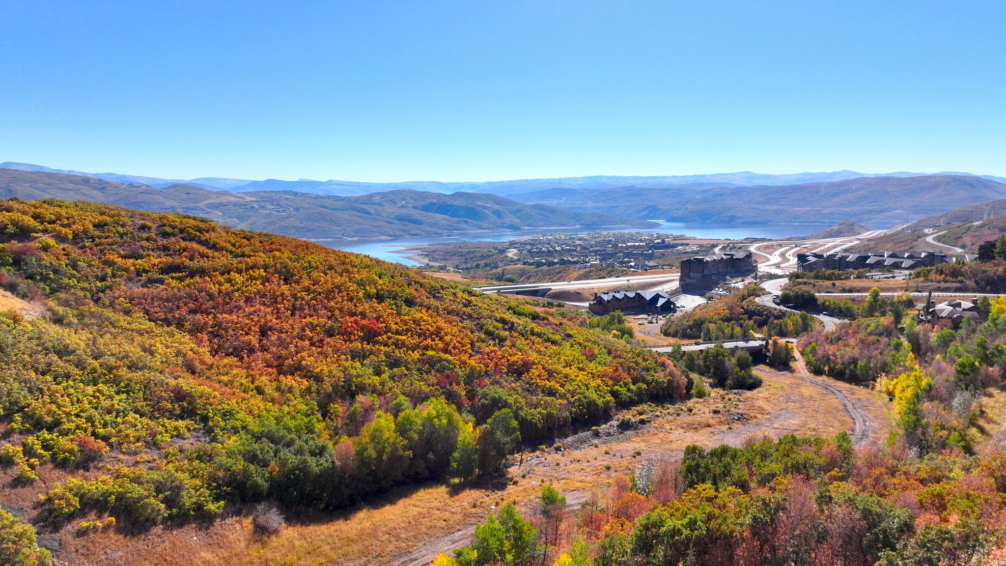 THE HAVENS AT DEER CREST - Residential