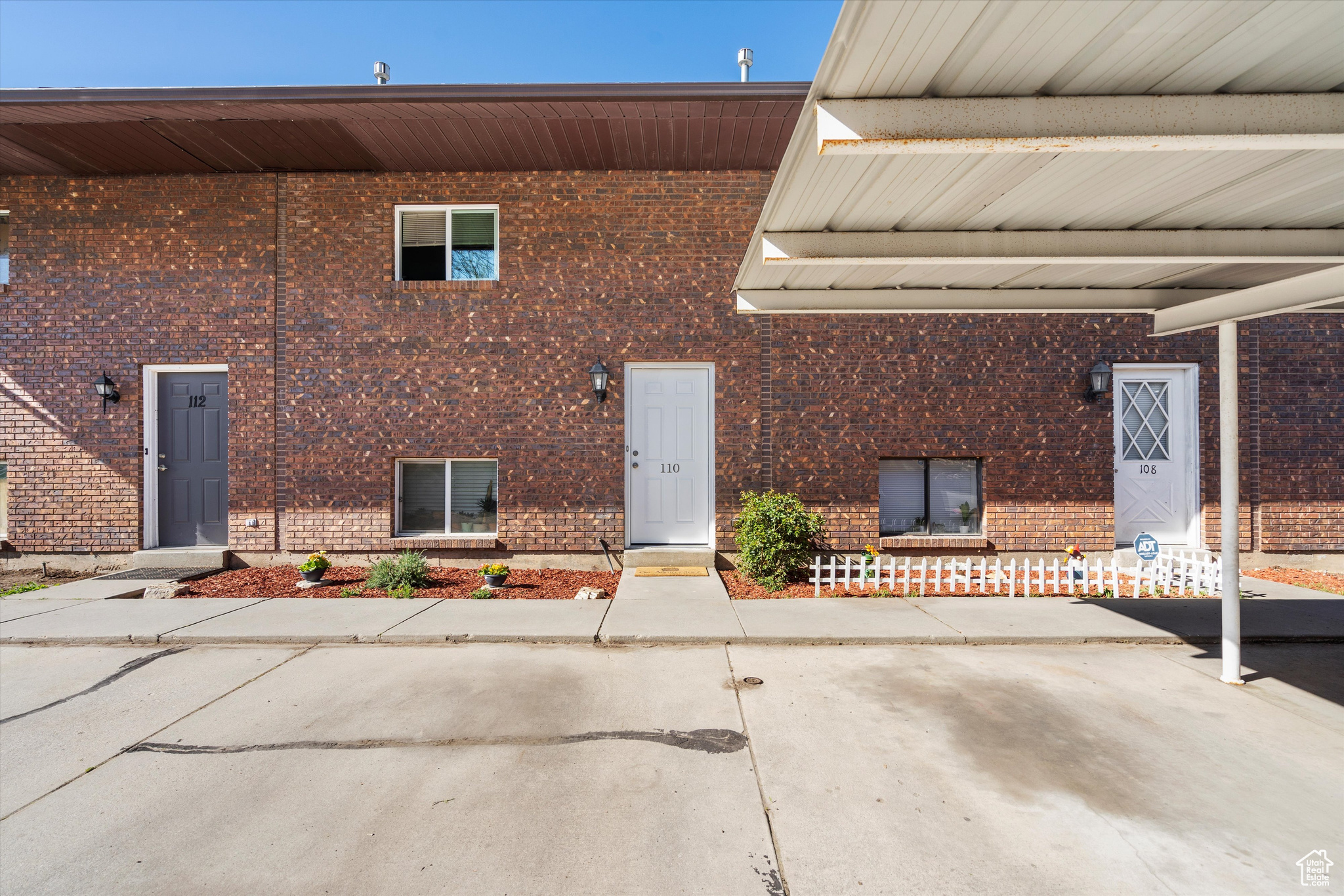 MILCREEK MANOR - Residential