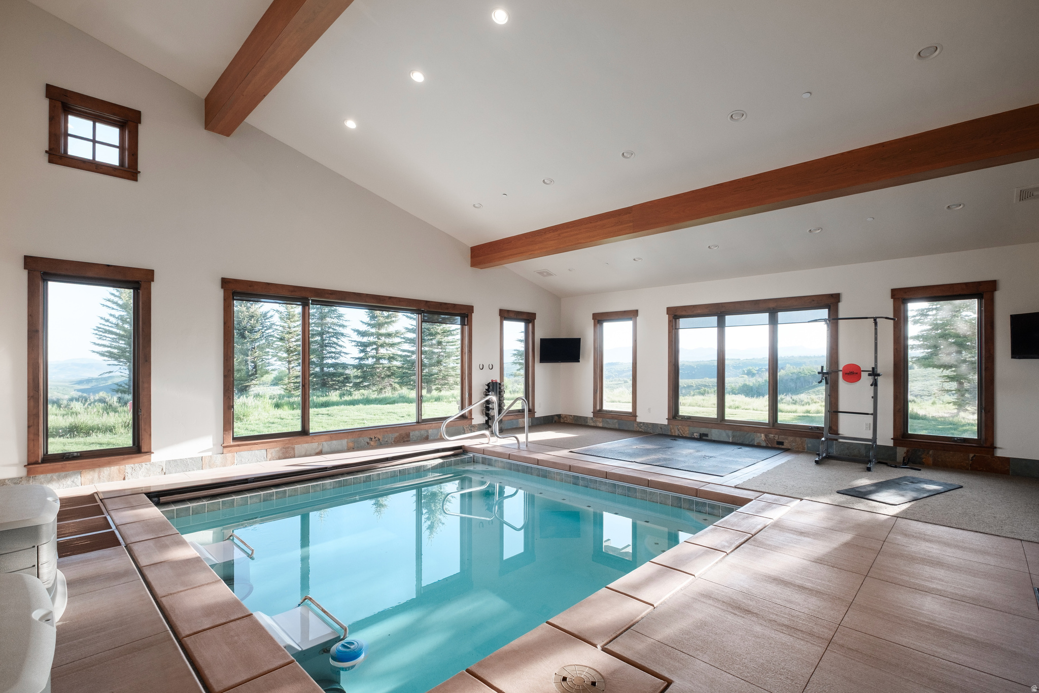 WOLF CREEK RANCH - Residential