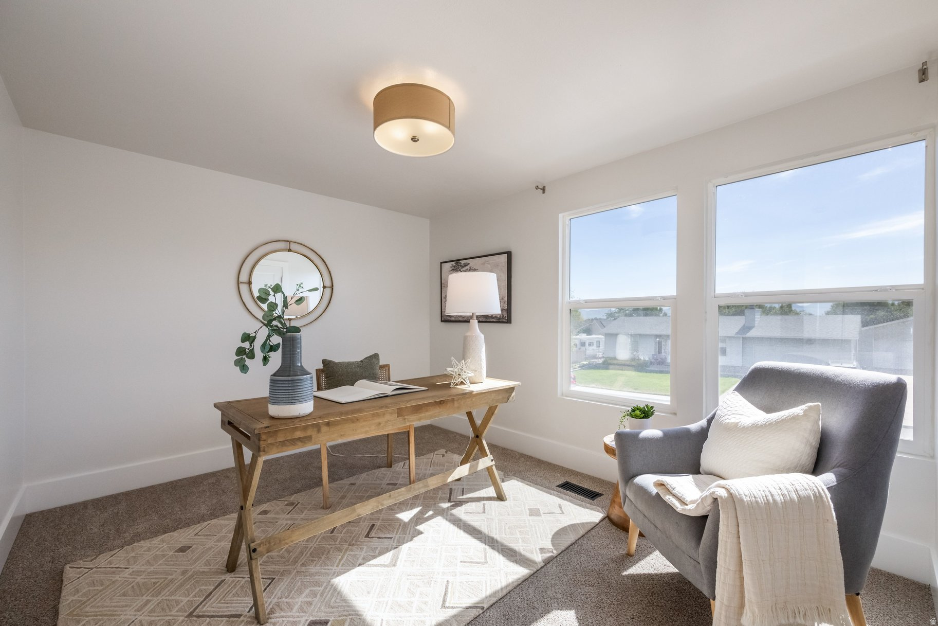 WEST HILLS - Residential