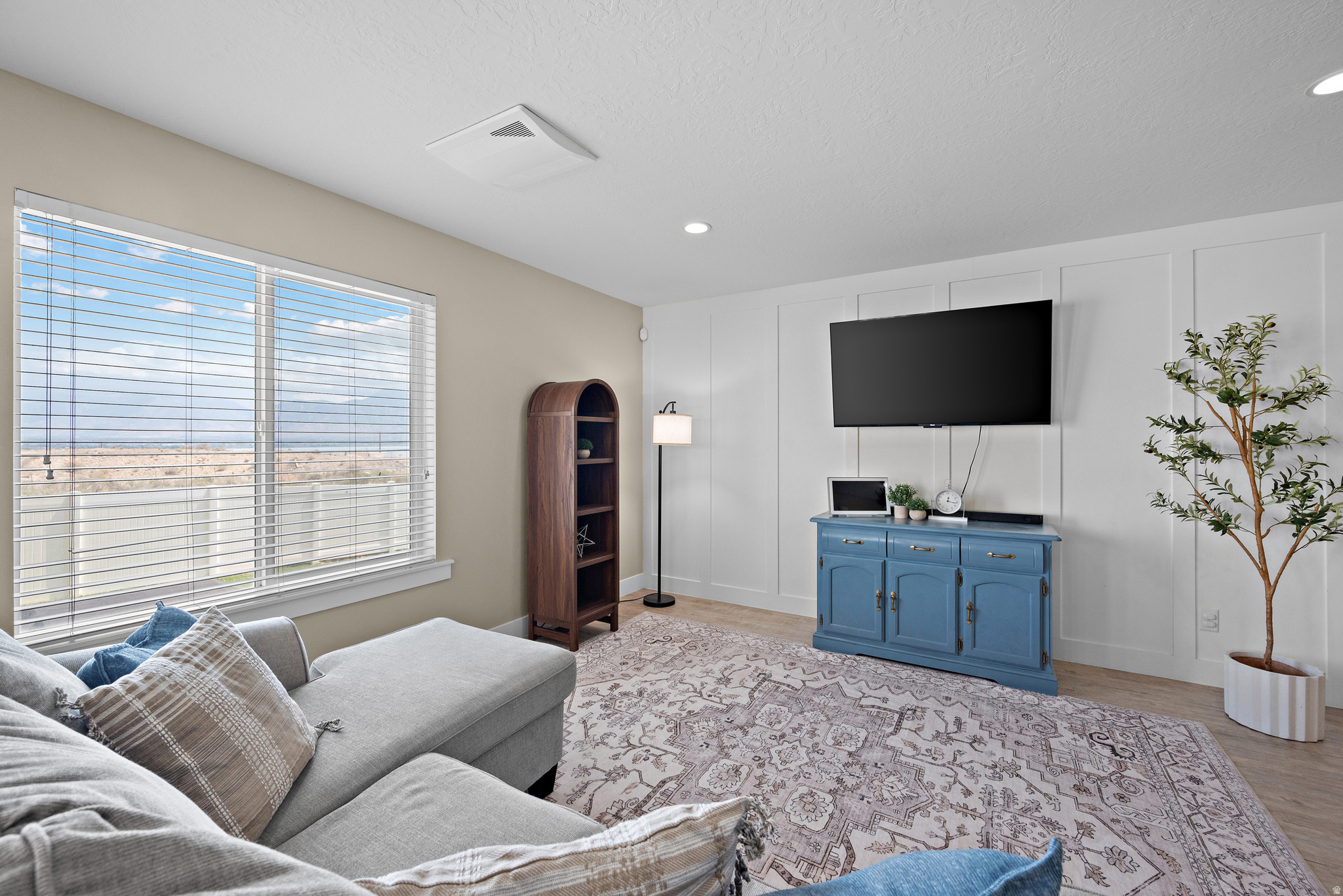 JACOBS - Residential