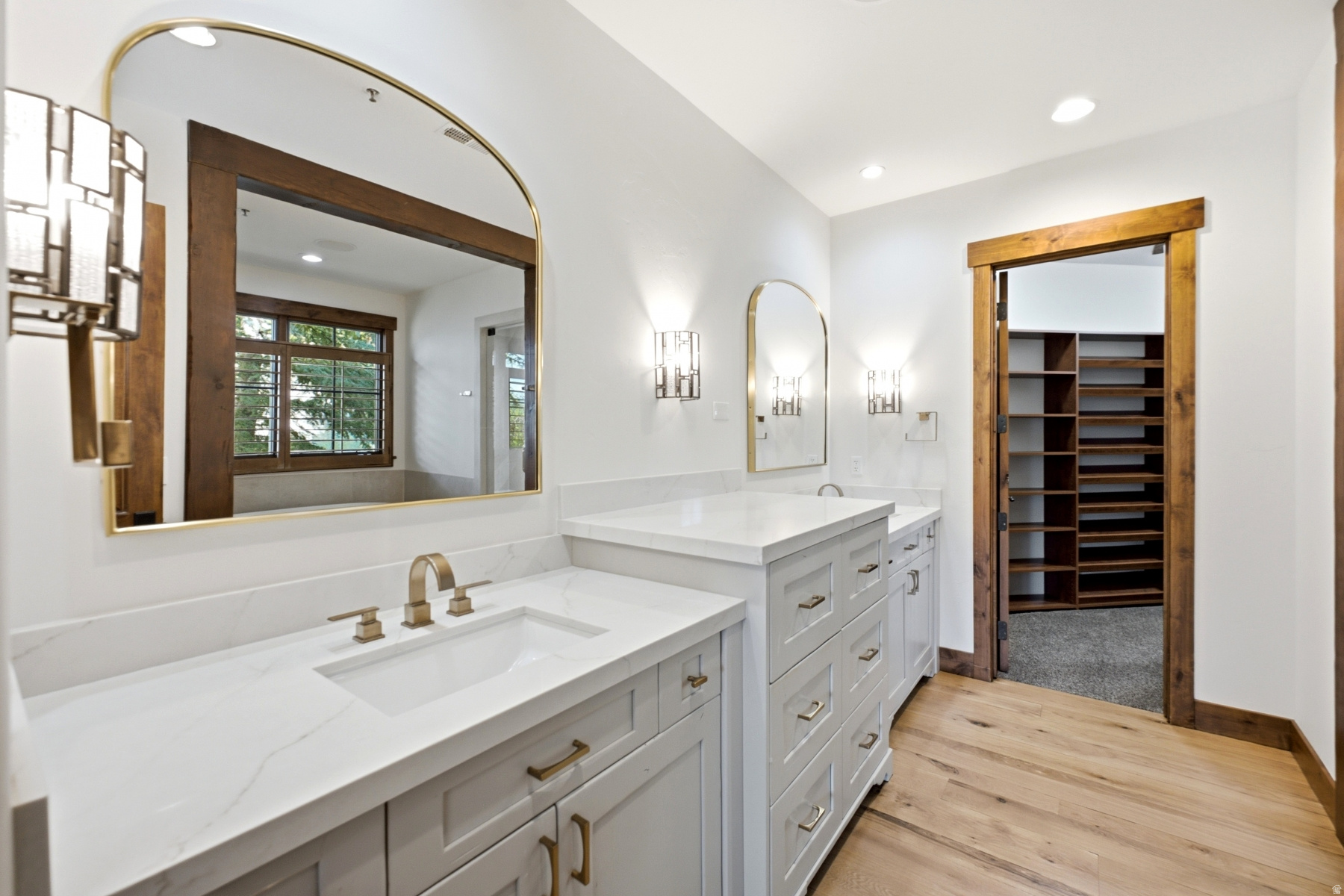 GOLF CLUB CABINS SUBDIVISION - Residential