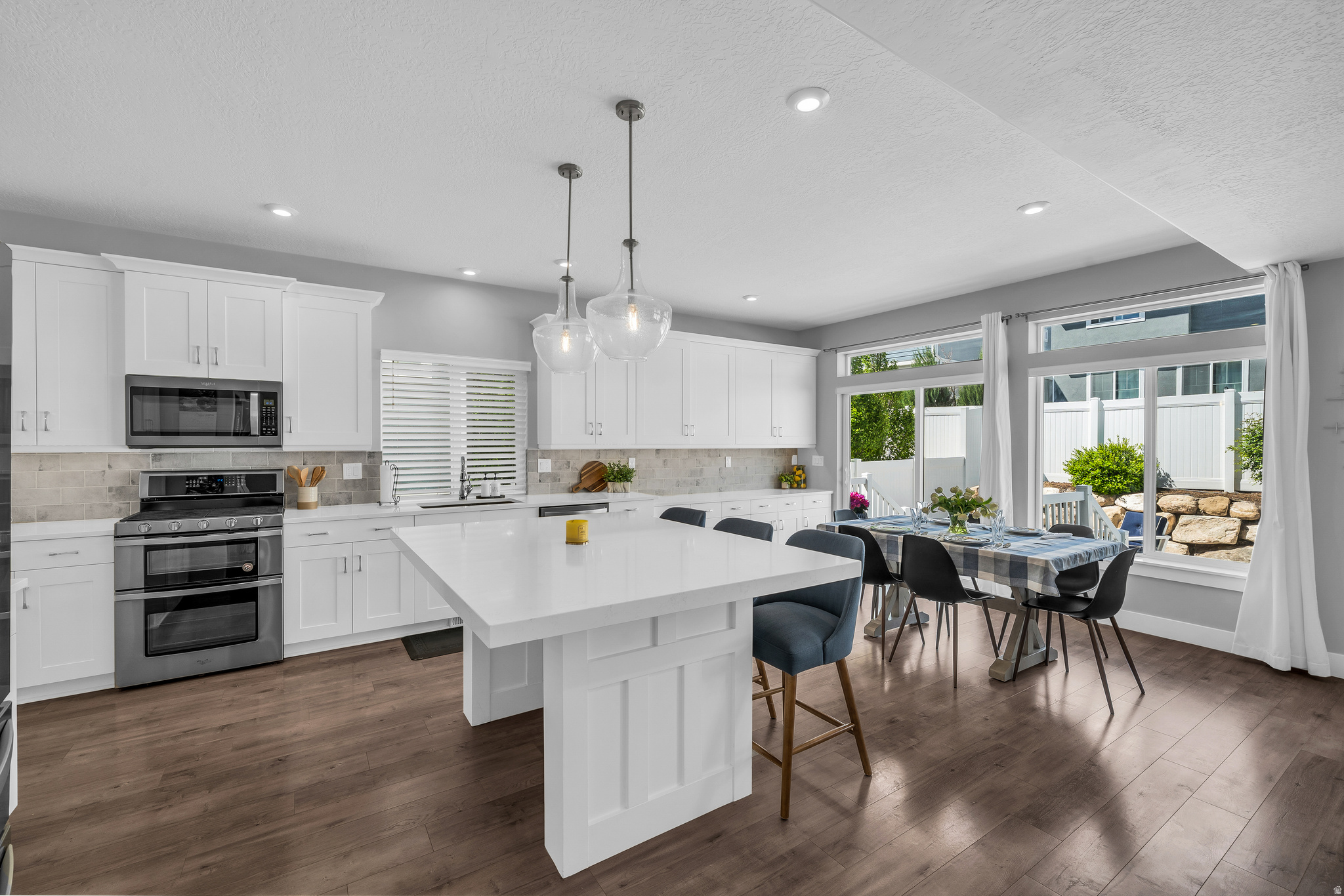 HOLBROOK FARMS - Residential