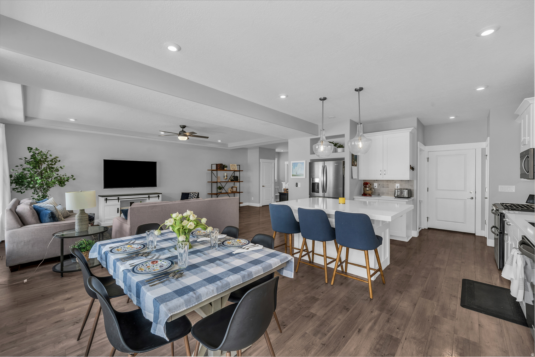 HOLBROOK FARMS - Residential