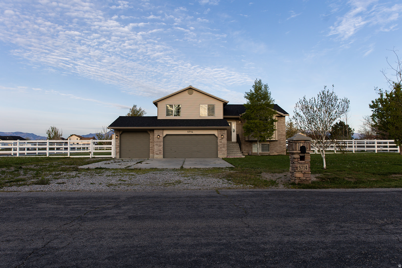 MARIAN ACRES - Residential