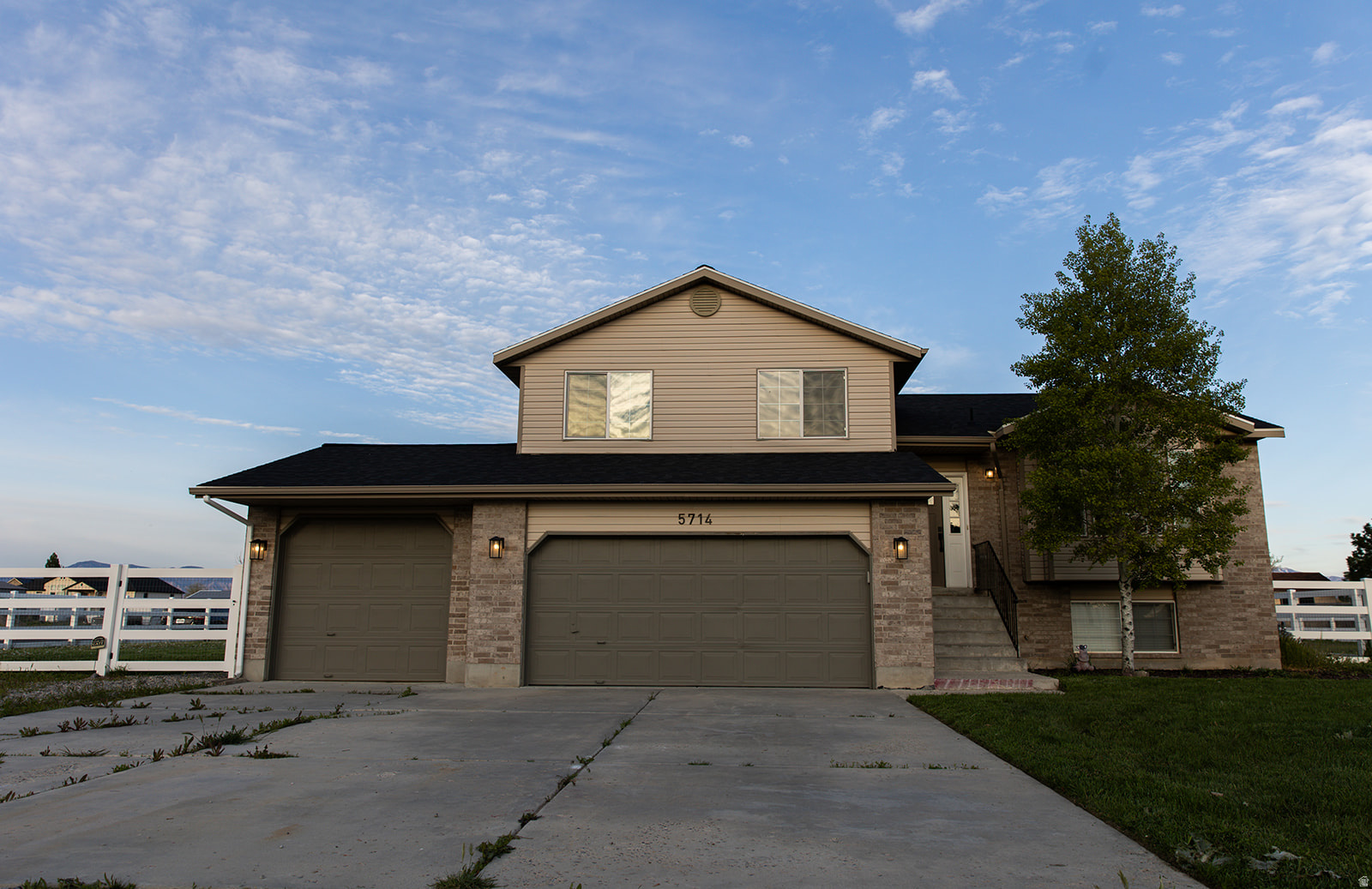 MARIAN ACRES - Residential