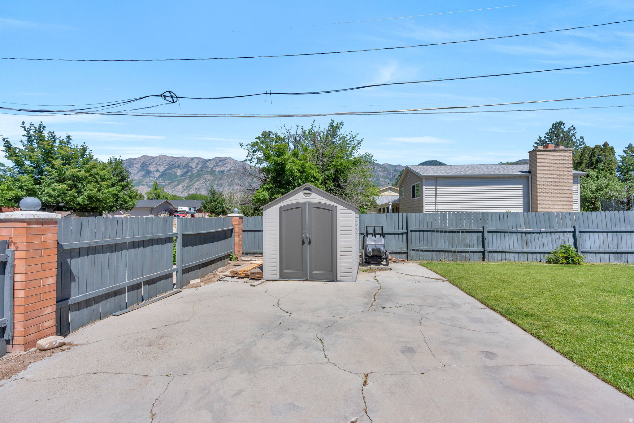 GRANDVIEW - Residential