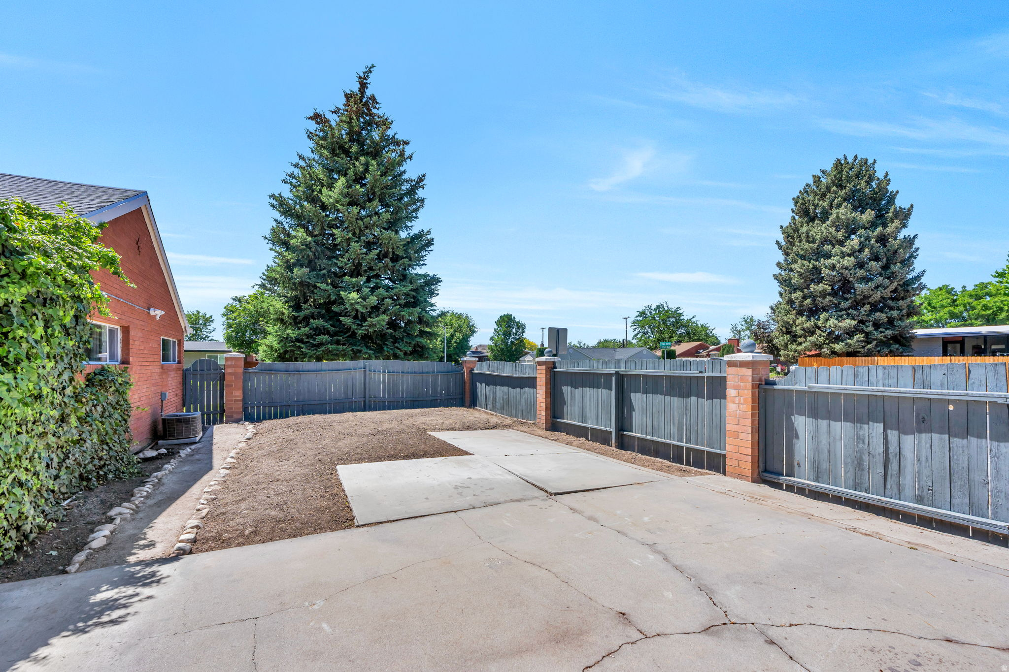 GRANDVIEW - Residential