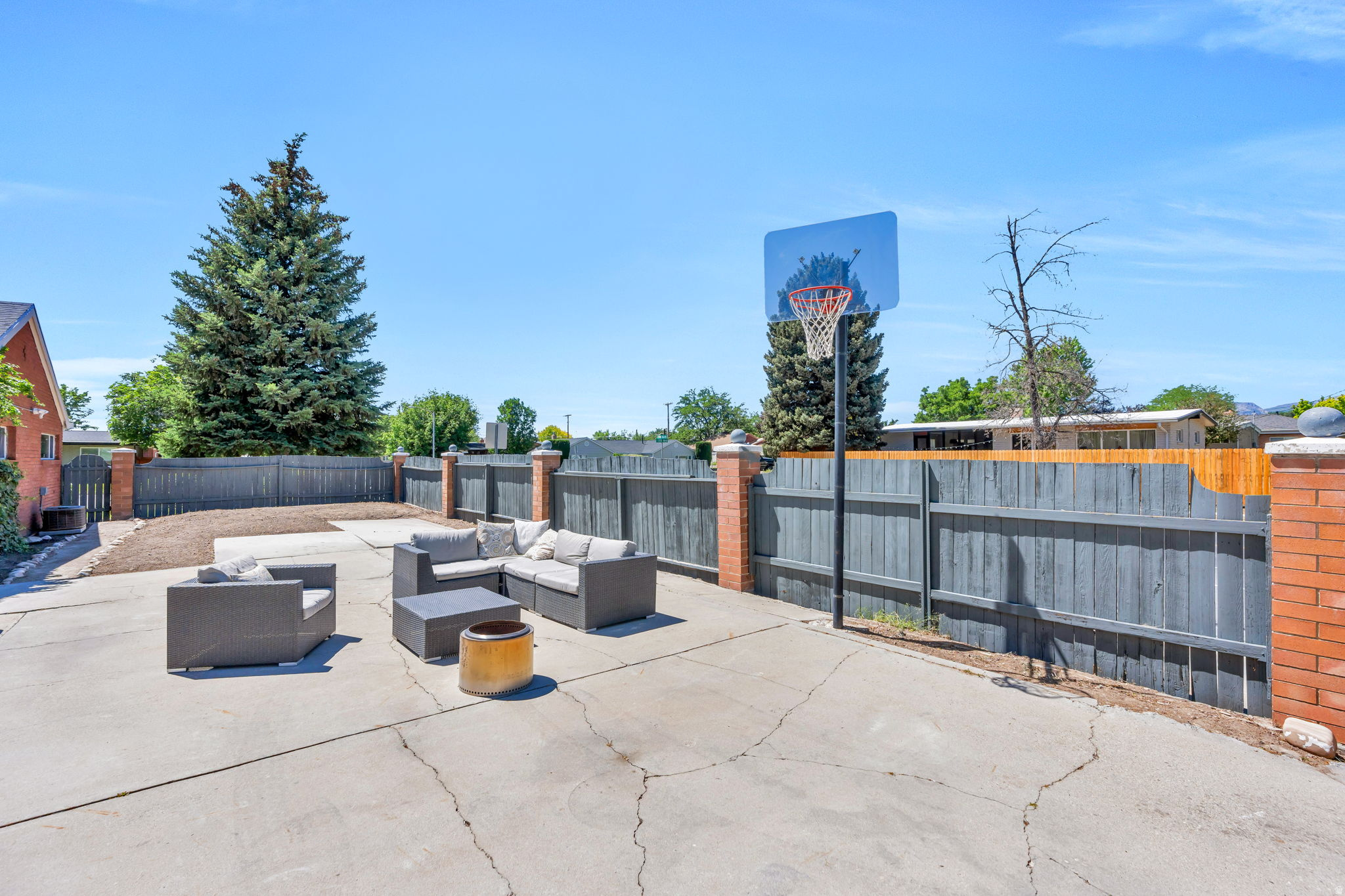GRANDVIEW - Residential