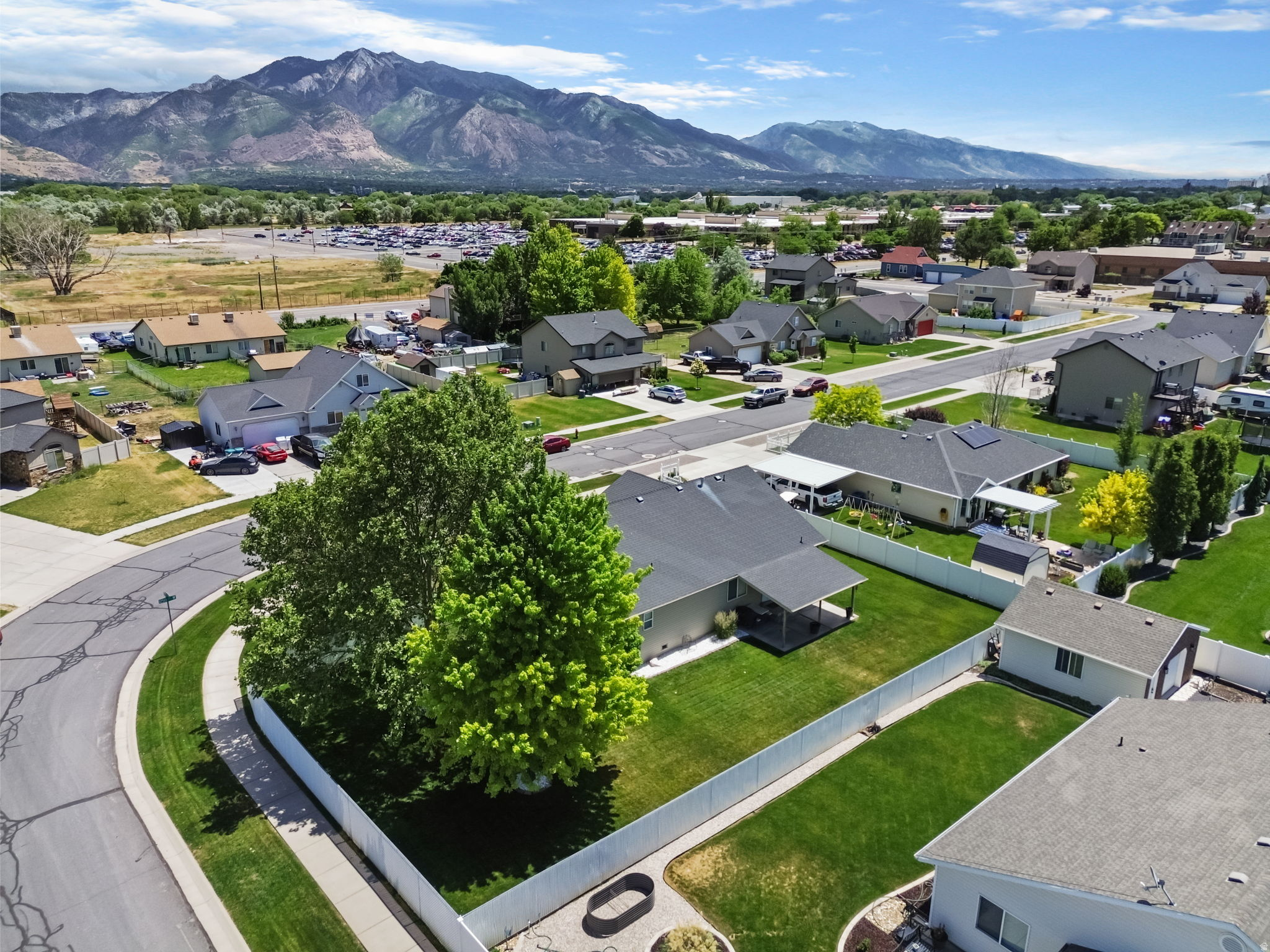 QUAIL MEADOWS - Residential