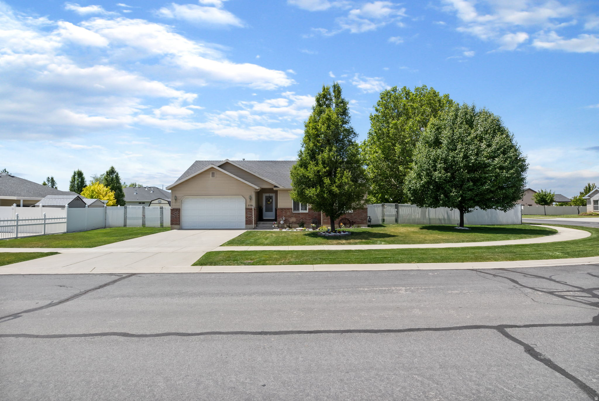 QUAIL MEADOWS - Residential