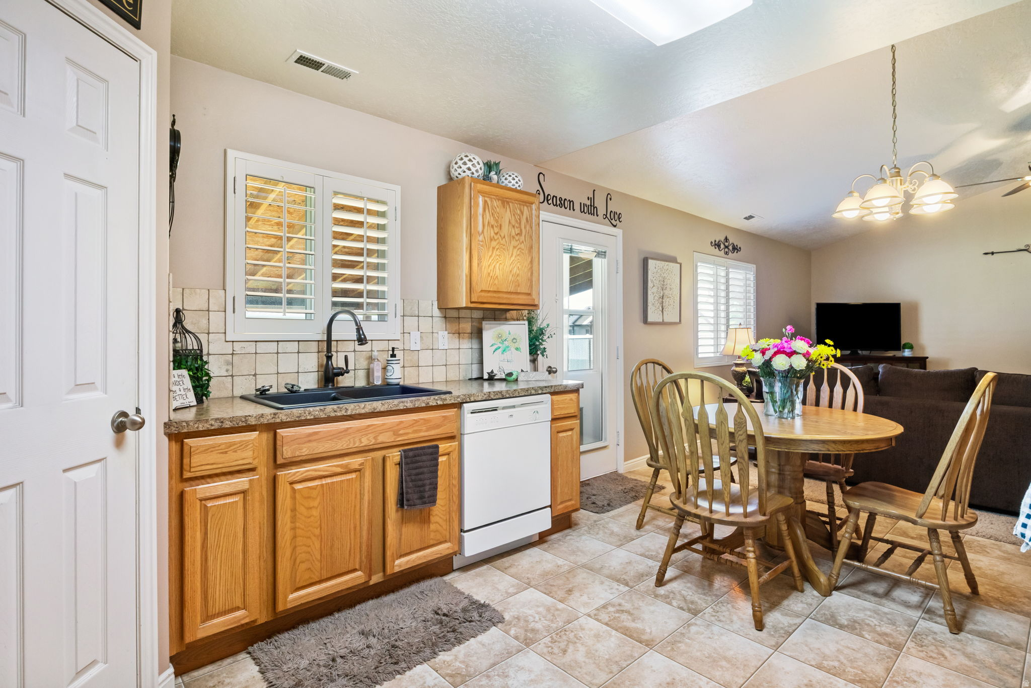 QUAIL MEADOWS - Residential
