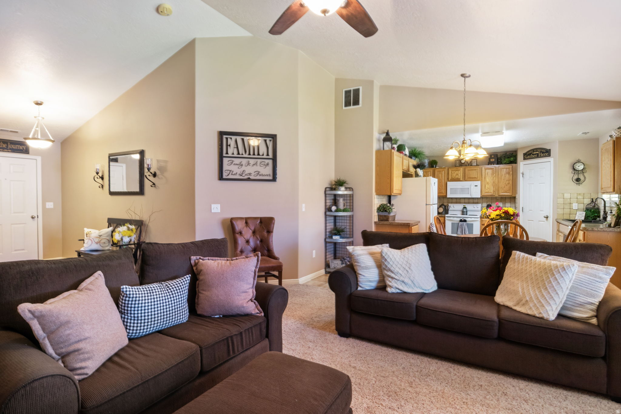 QUAIL MEADOWS - Residential