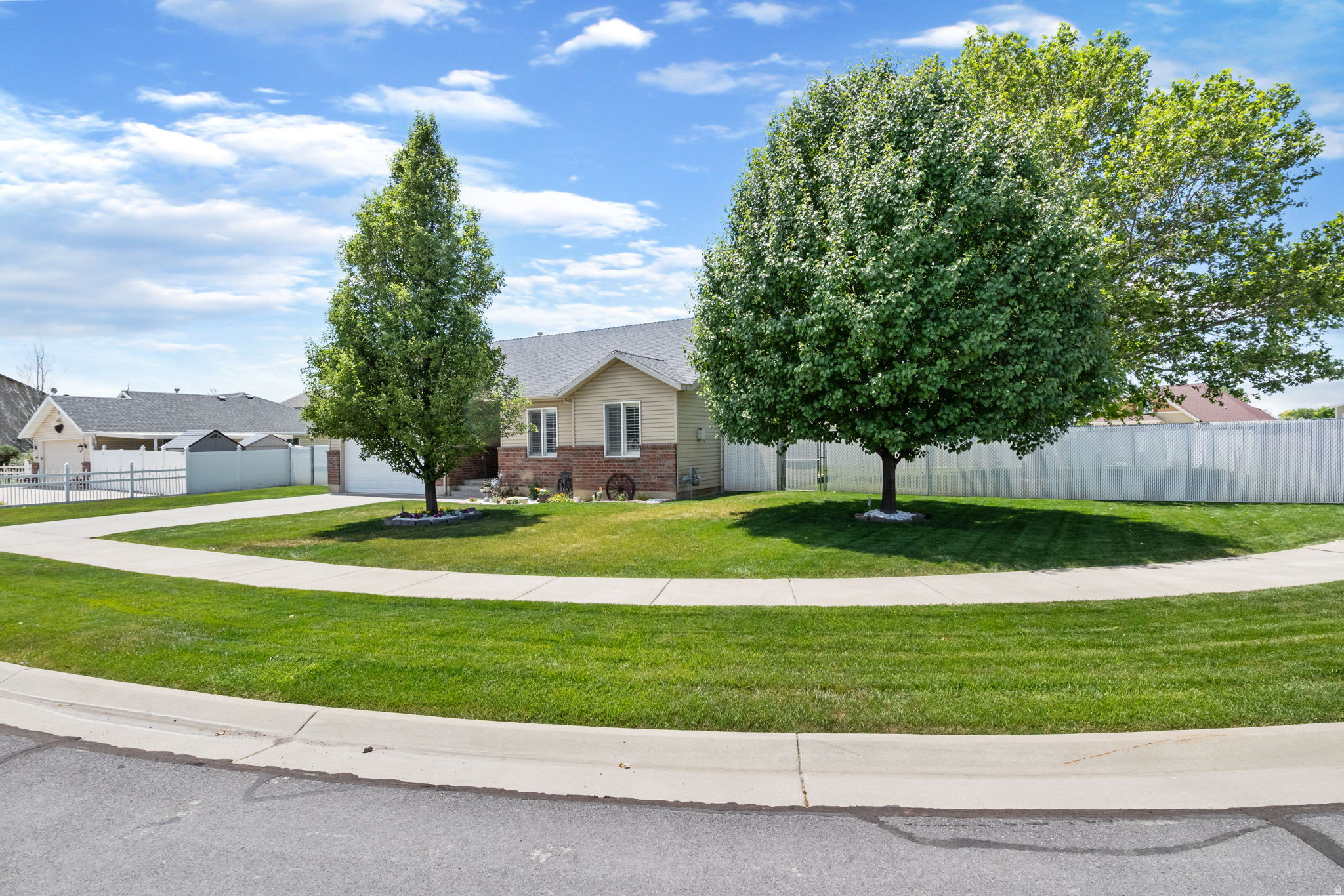 QUAIL MEADOWS - Residential