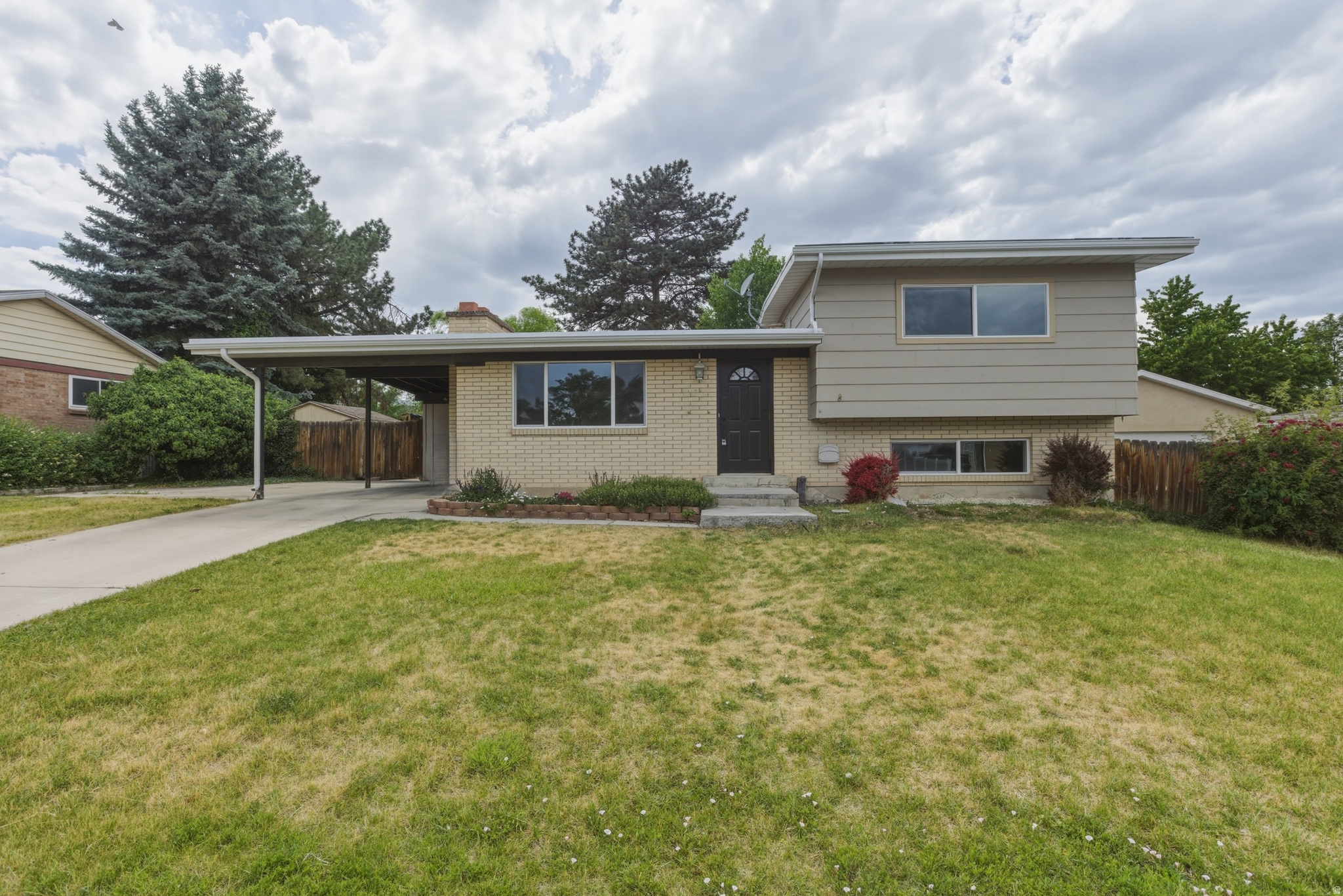 Completely updated and remodeled 5 bedroom 2 bathroom home.  Quartz Countertops, stainless steel appliances, new windows, fresh paint, all new flooring, 2 family room with a large deck off the back into a private, fully landscaped backyard.   Move in ready.