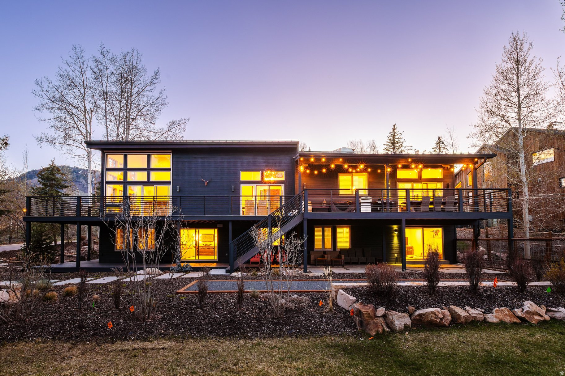 RIDGEVIEW - Residential
