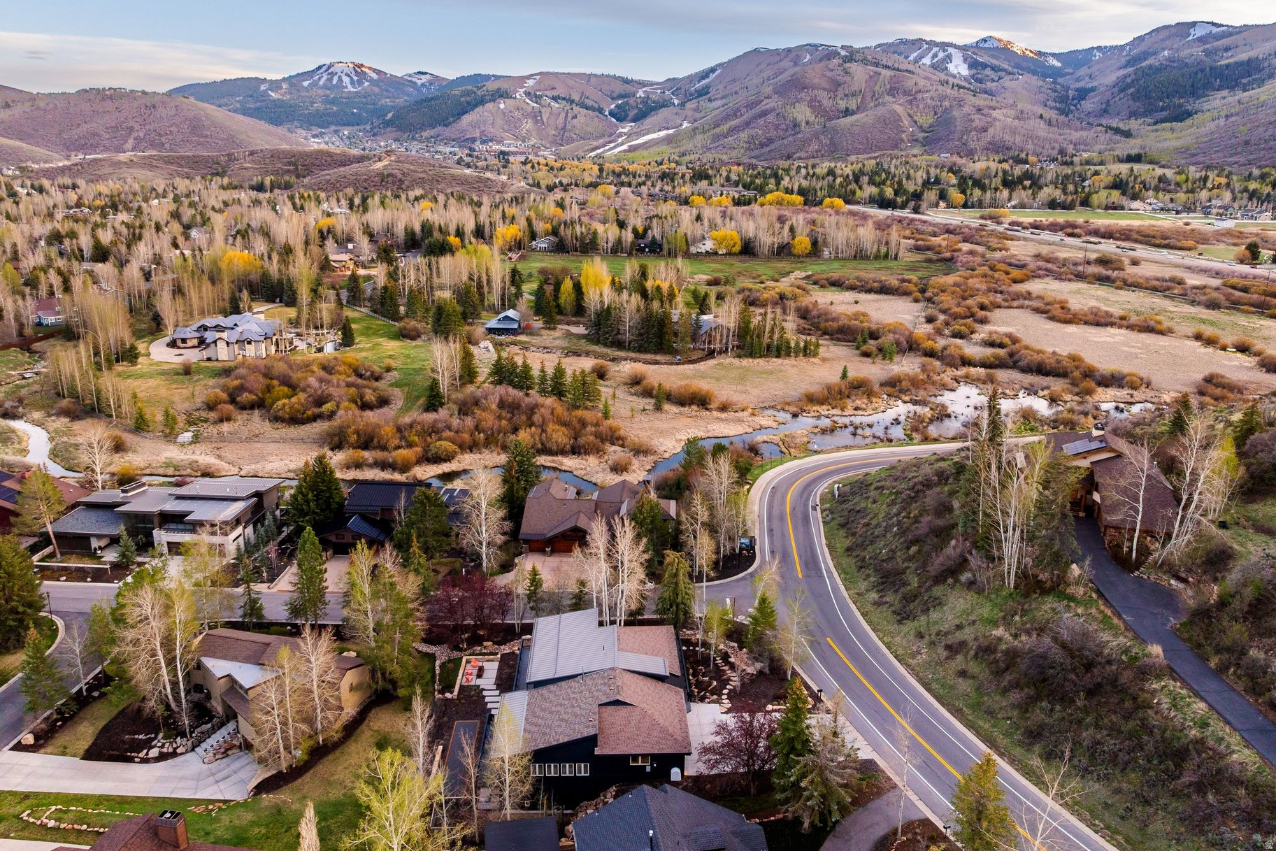RIDGEVIEW - Residential