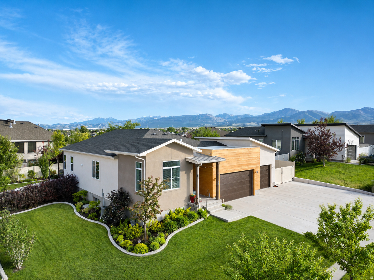 ENGLEFIELD HEIGHTS - Residential