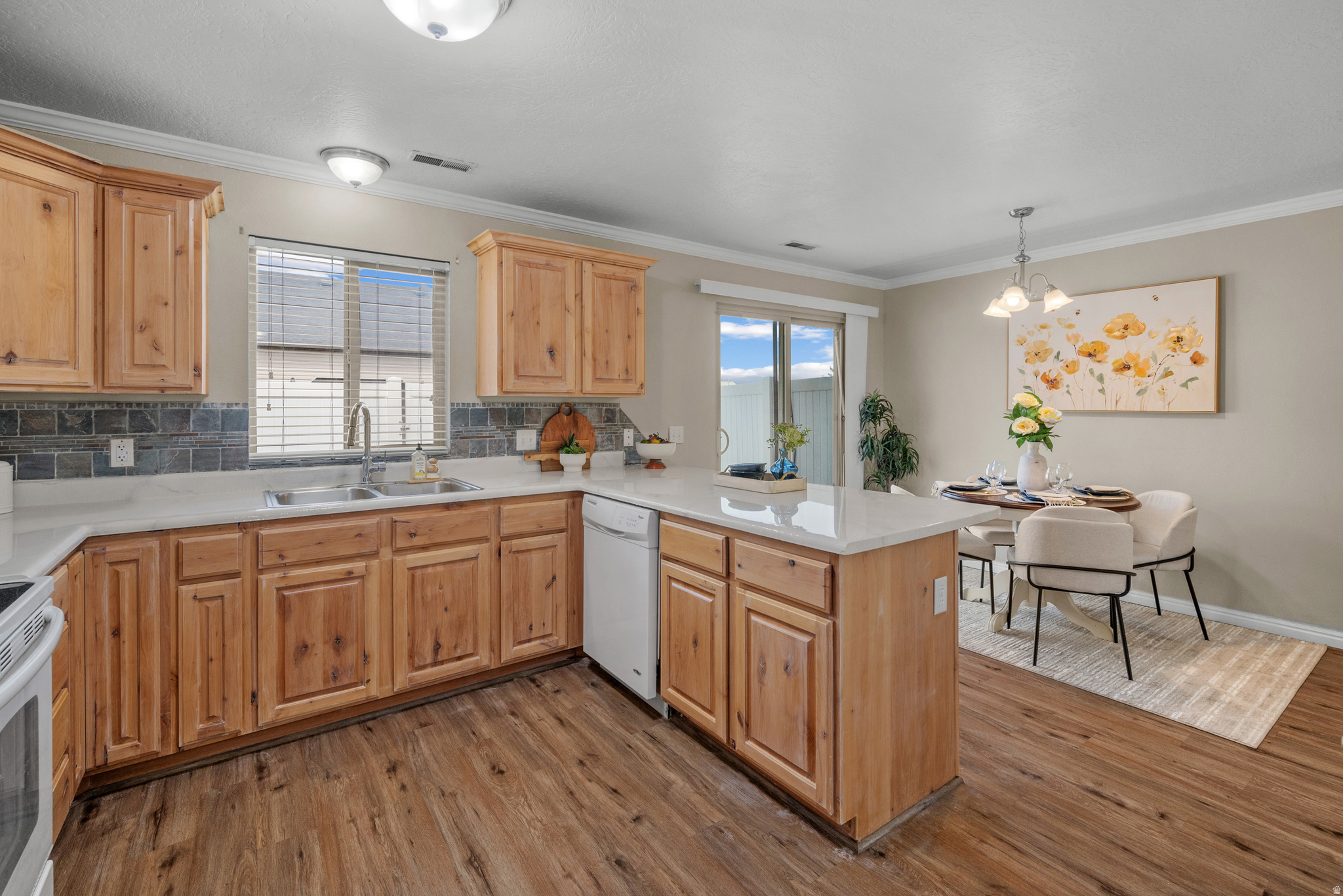 BLACK HORSE RUN - Residential