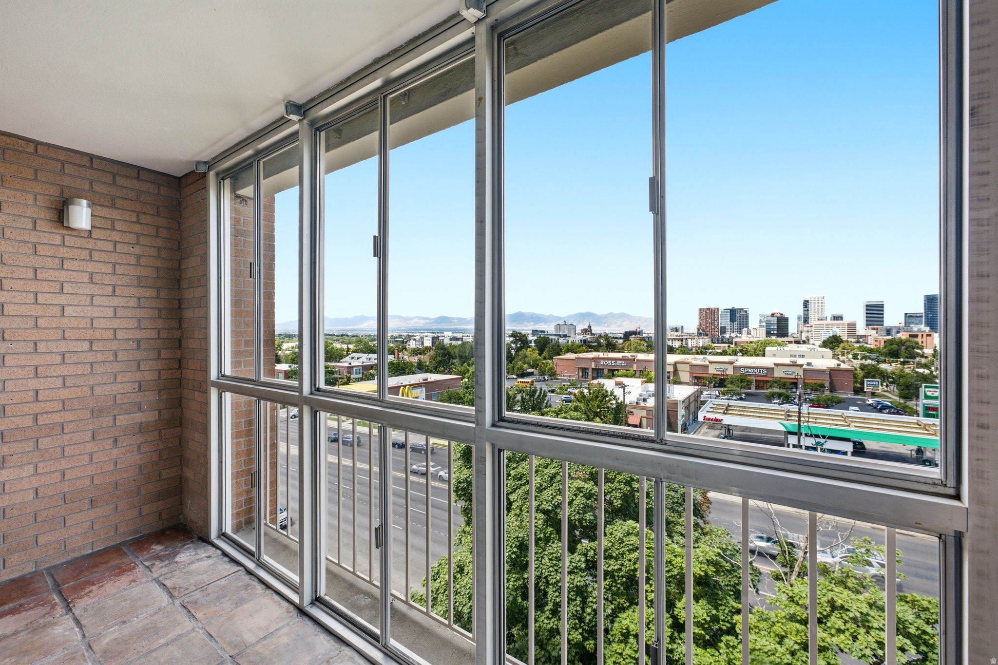STANSBURY CONDOMINIUM - Residential