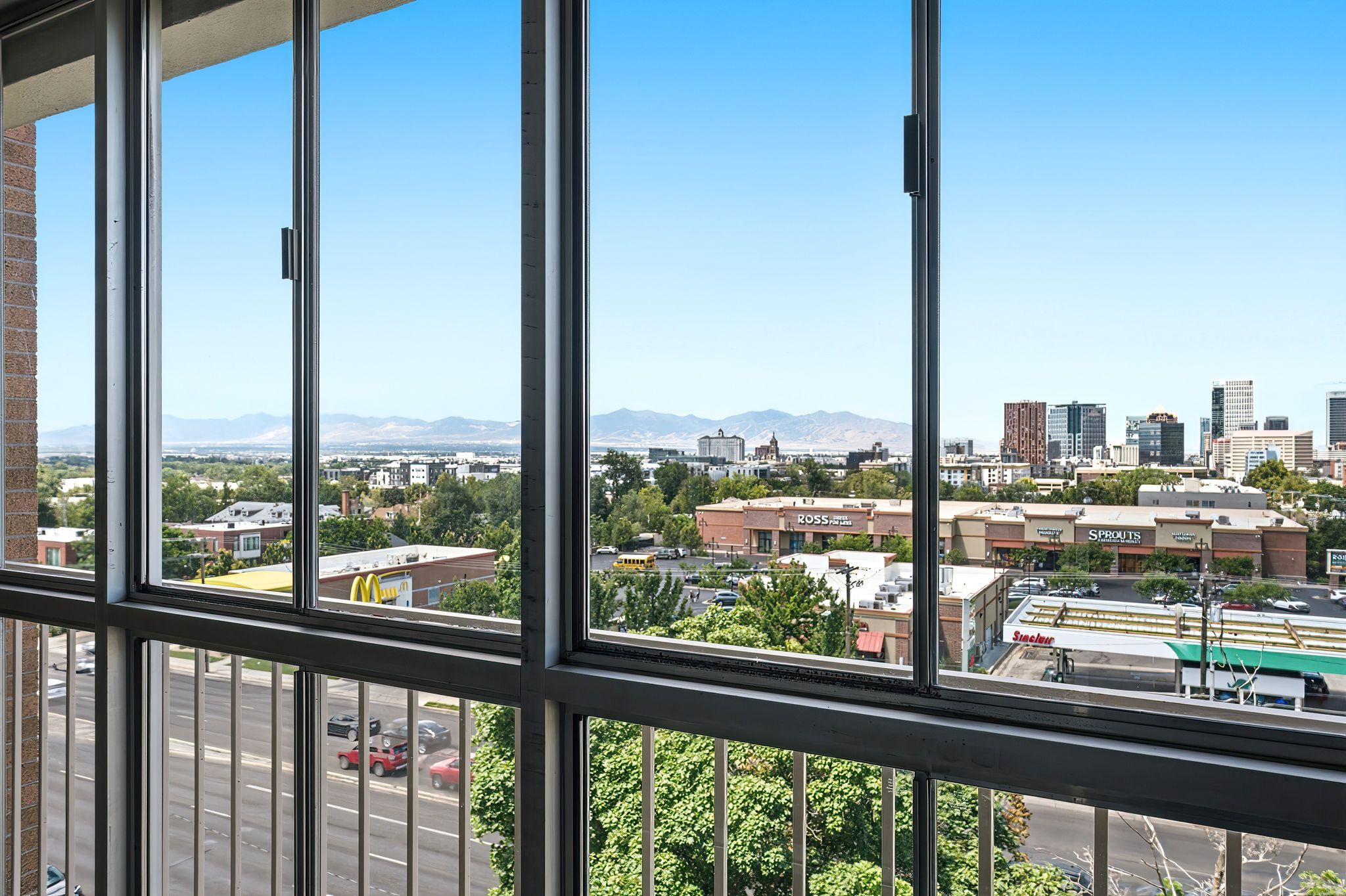 STANSBURY CONDOMINIUM - Residential