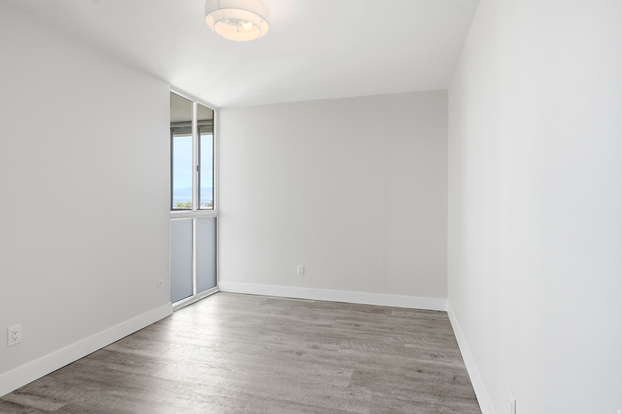 STANSBURY CONDOMINIUM - Residential