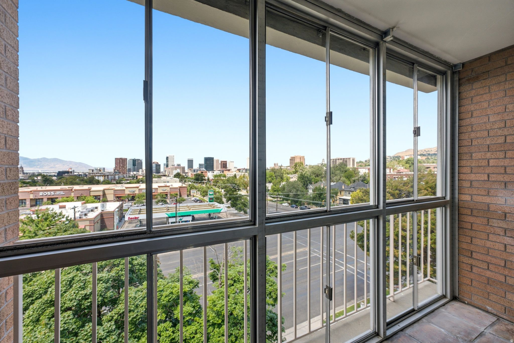 STANSBURY CONDOMINIUM - Residential