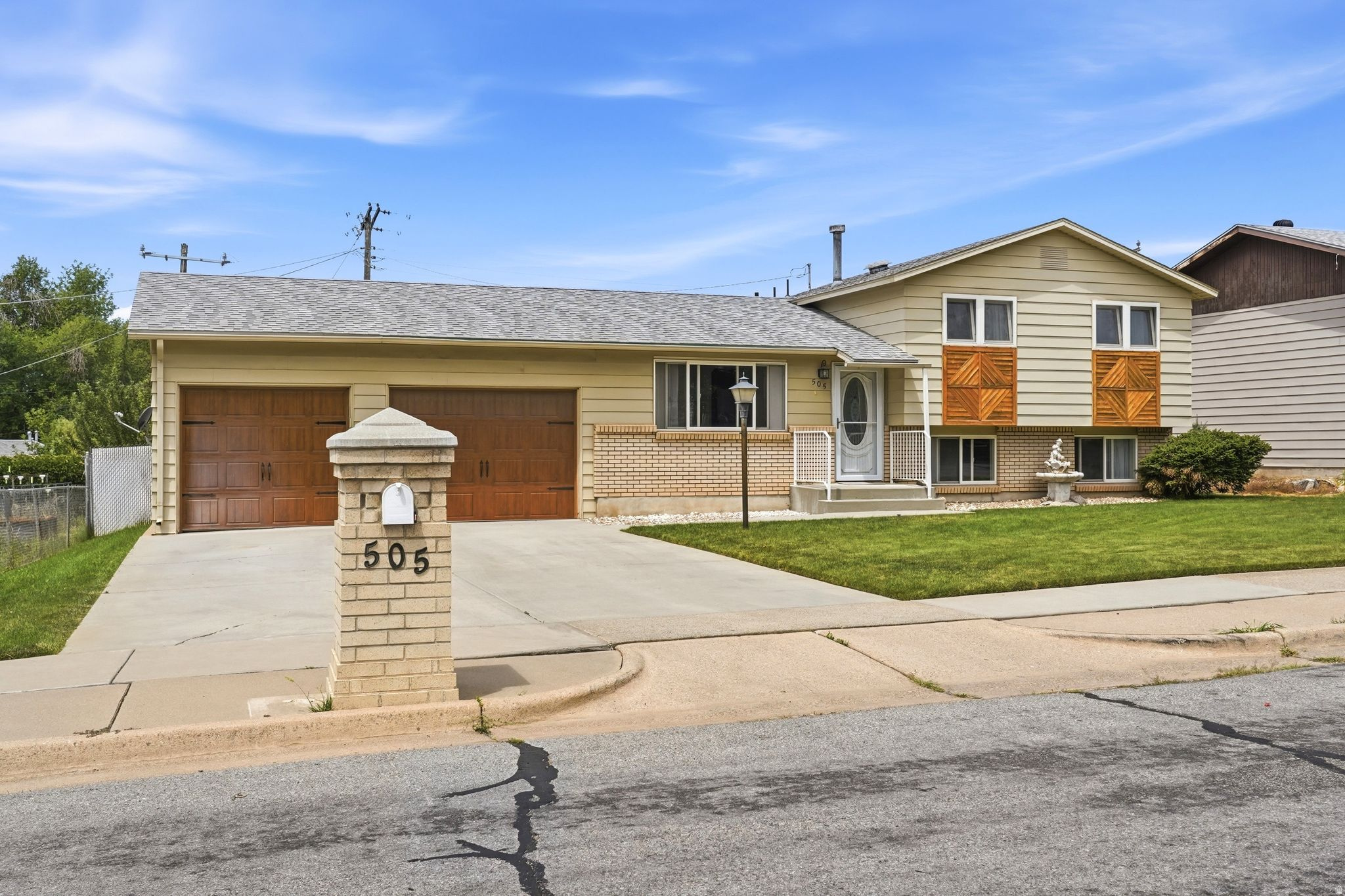 CHURCH HEIGHTS - Residential