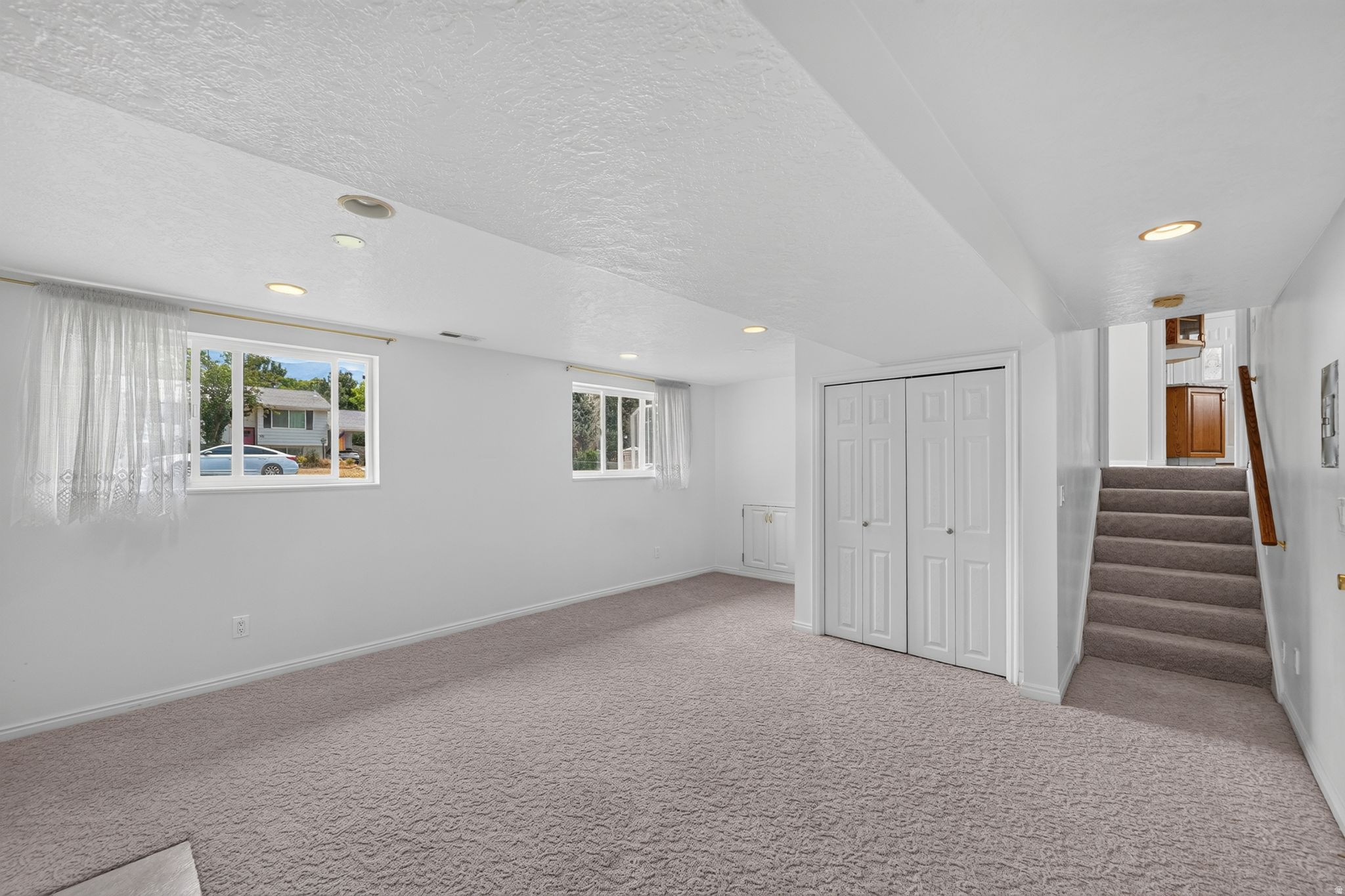 CHURCH HEIGHTS - Residential