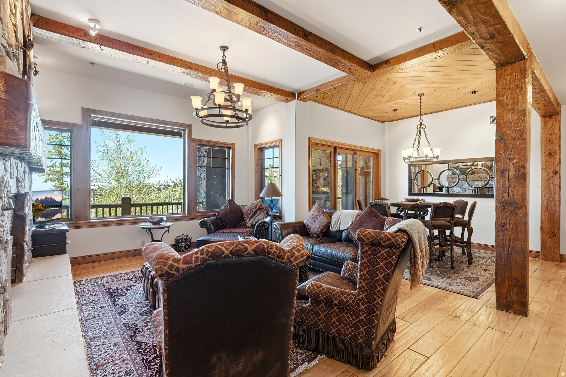 GRAND LODGE CONDO - Residential
