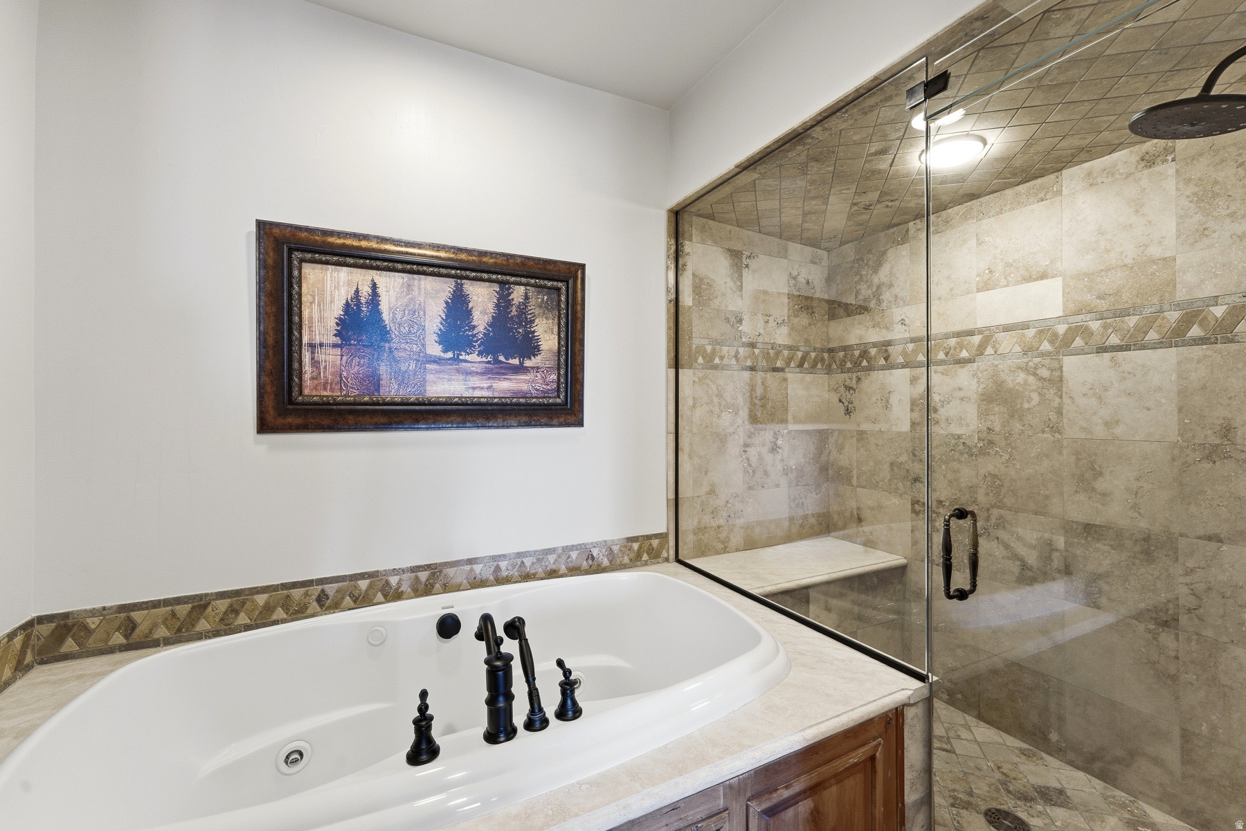 GRAND LODGE CONDO - Residential