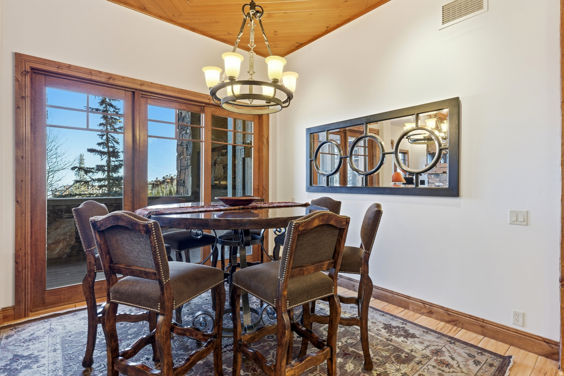 GRAND LODGE CONDO - Residential
