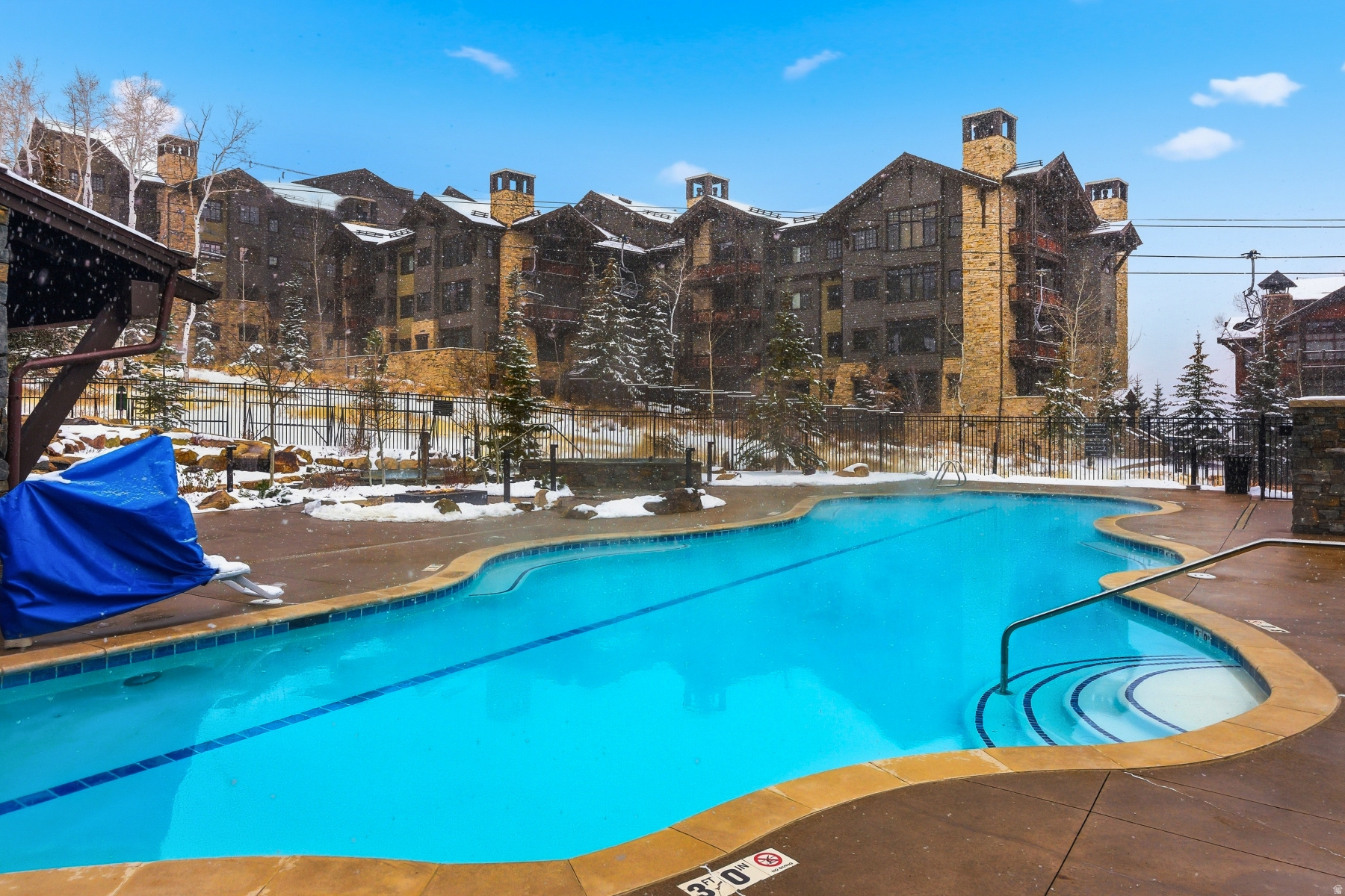 GRAND LODGE CONDO - Residential