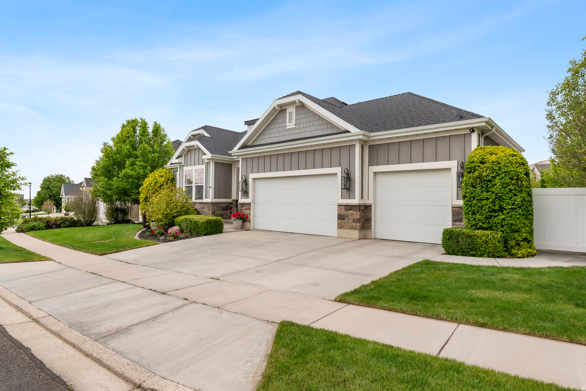 IVORY RIDGE PKEST421 - Residential
