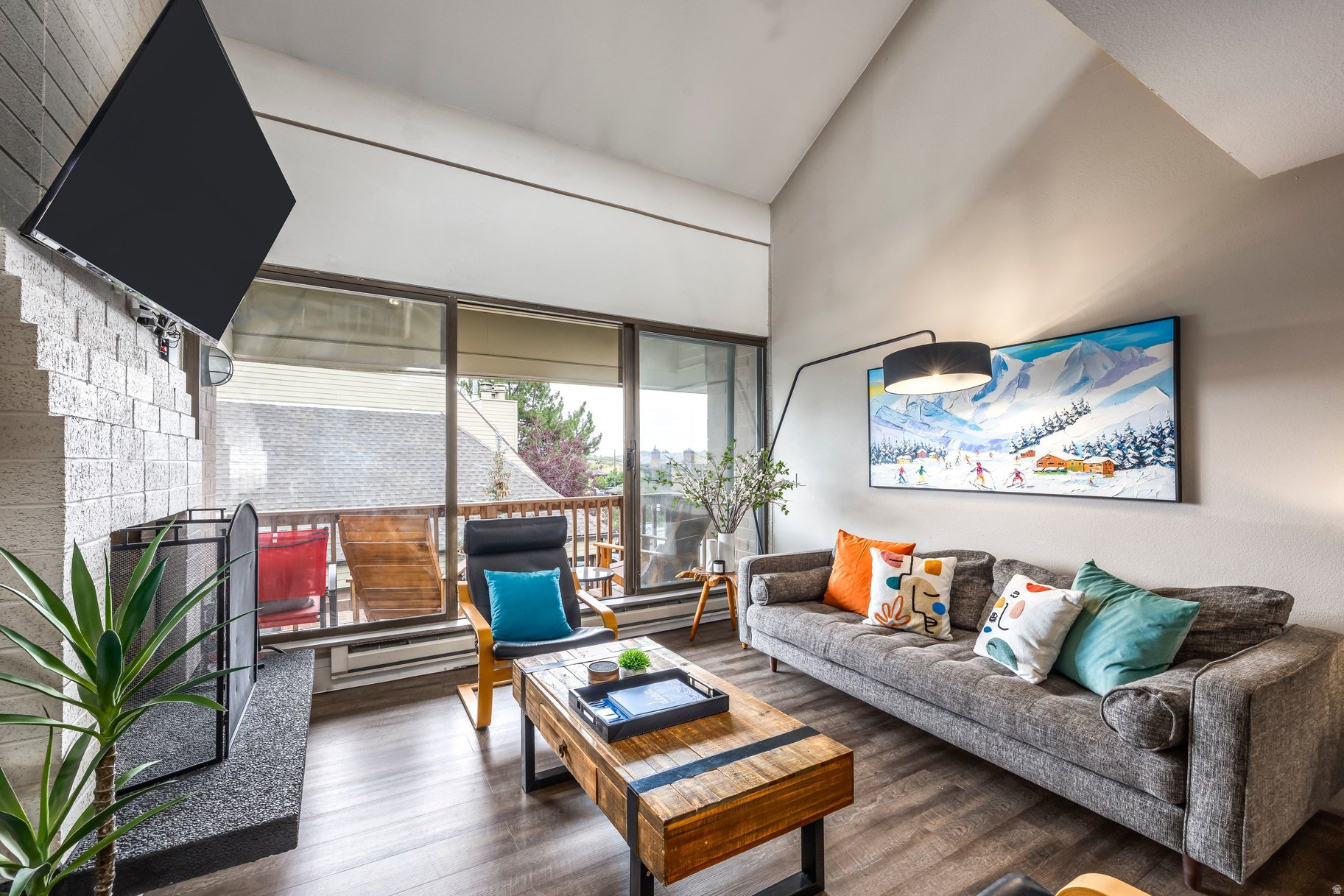 SILVERTOWN - Residential