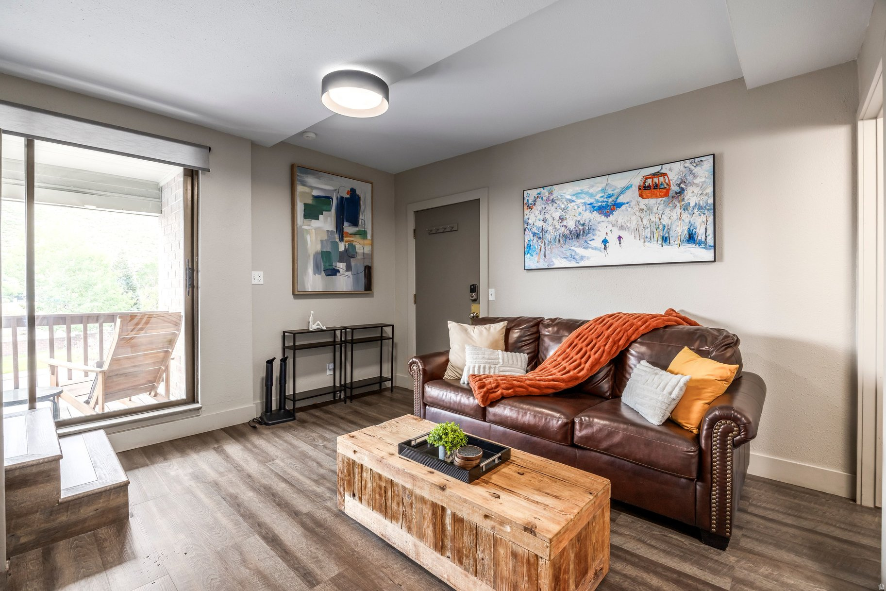 SILVERTOWN - Residential
