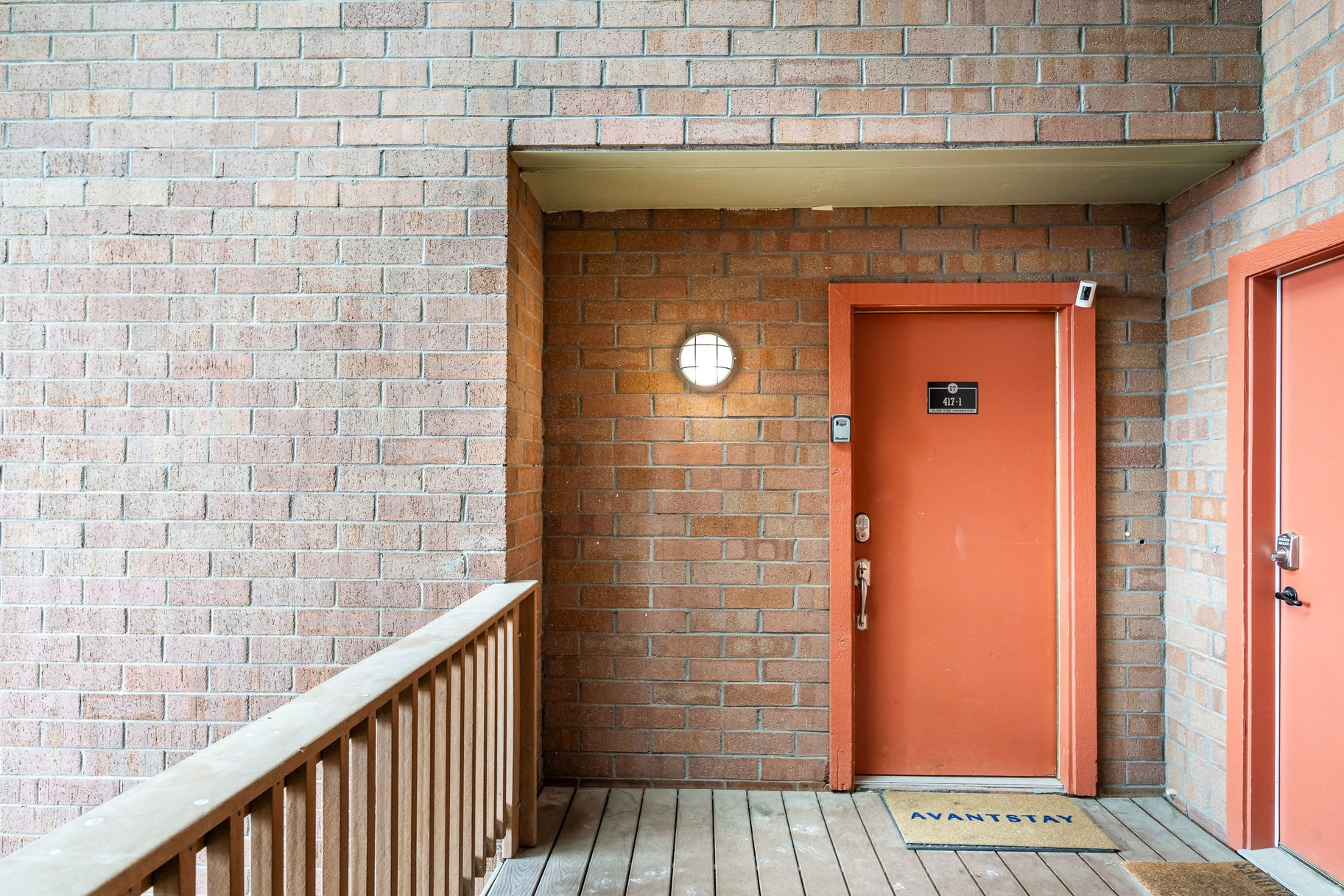SILVERTOWN - Residential